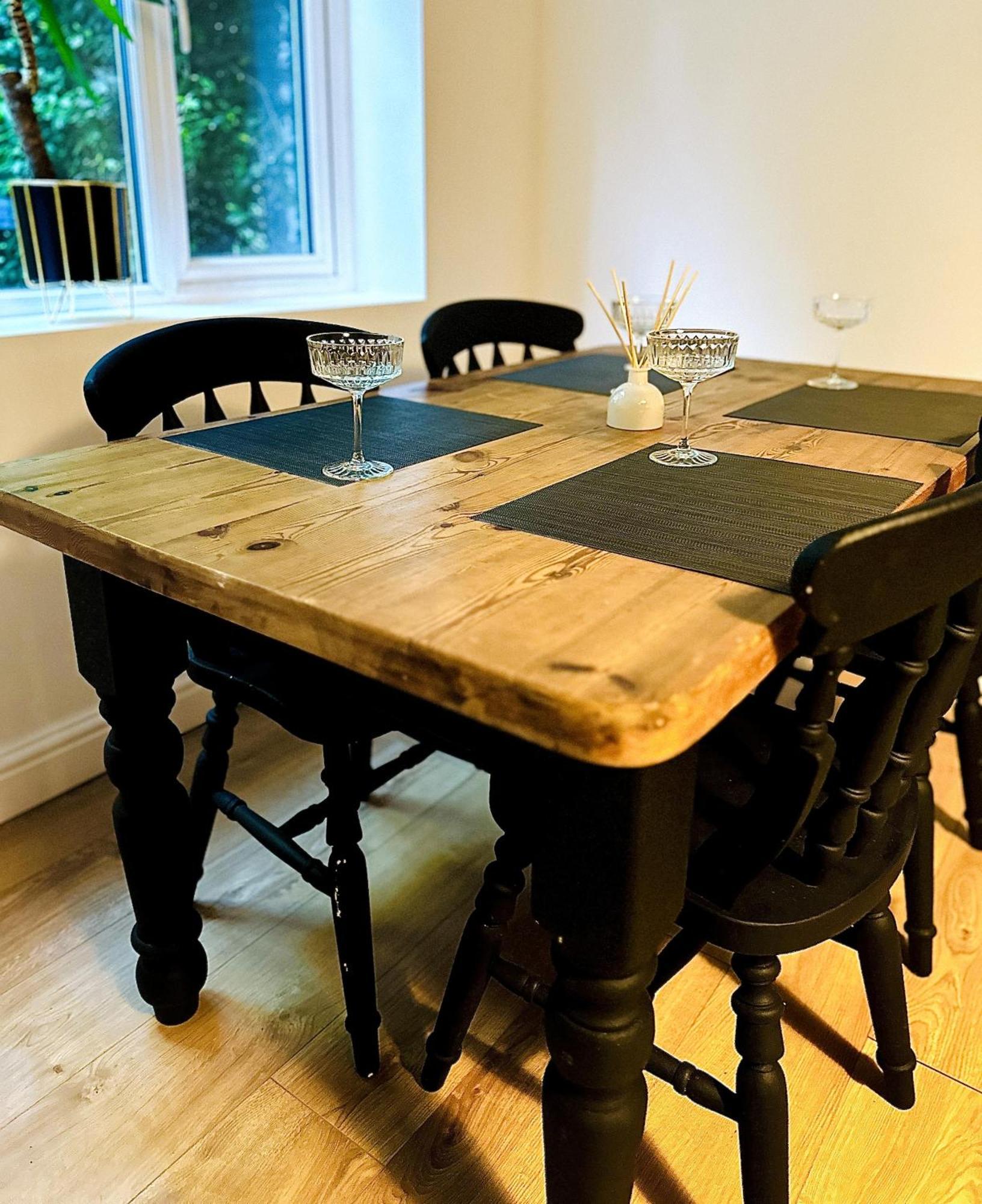 Close To Leeds Centre - The Snug Apartment Leeds (West Yorkshire)