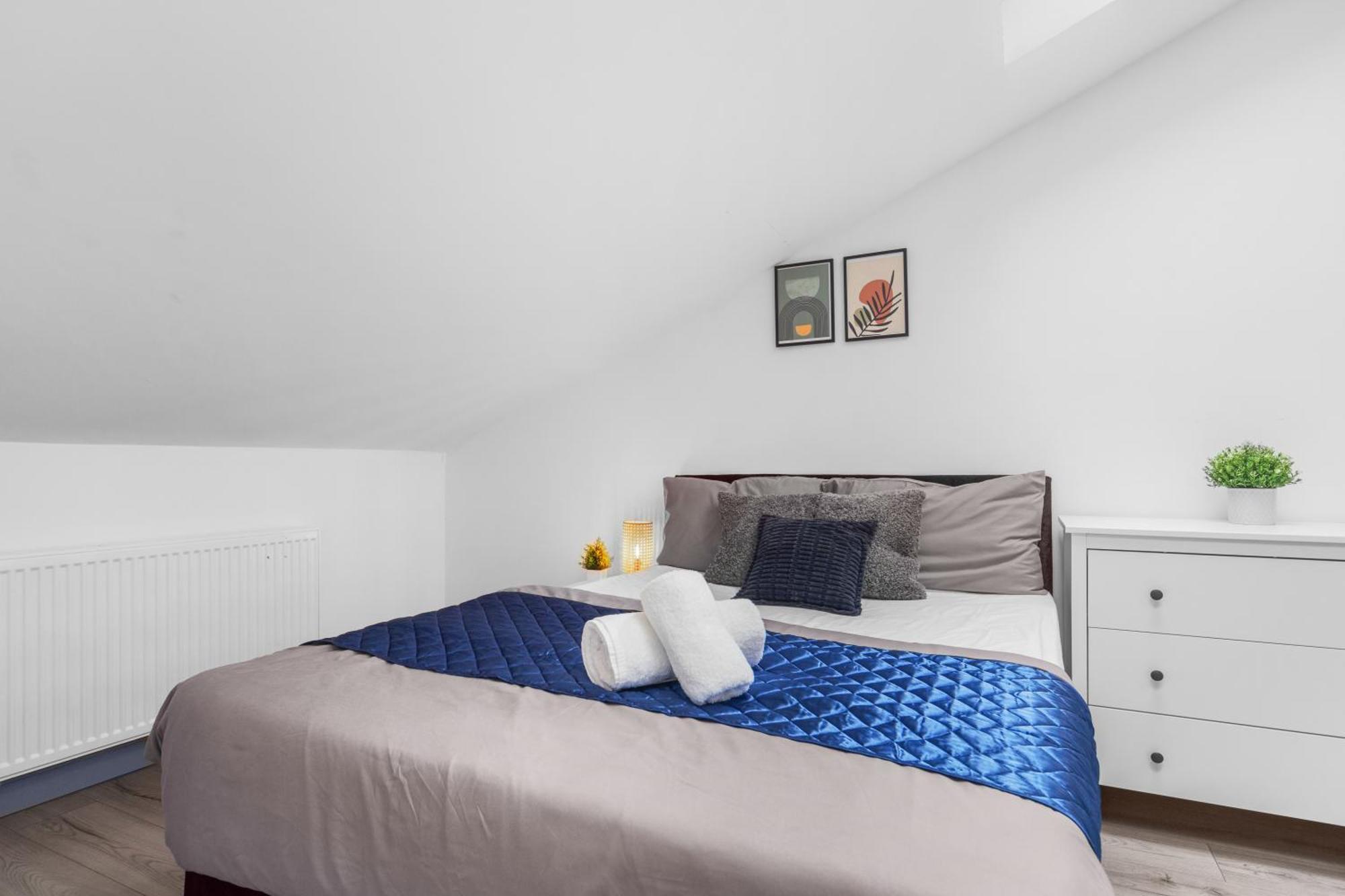 Budget 2-bed House 10mins To Leeds Centre Holiday home