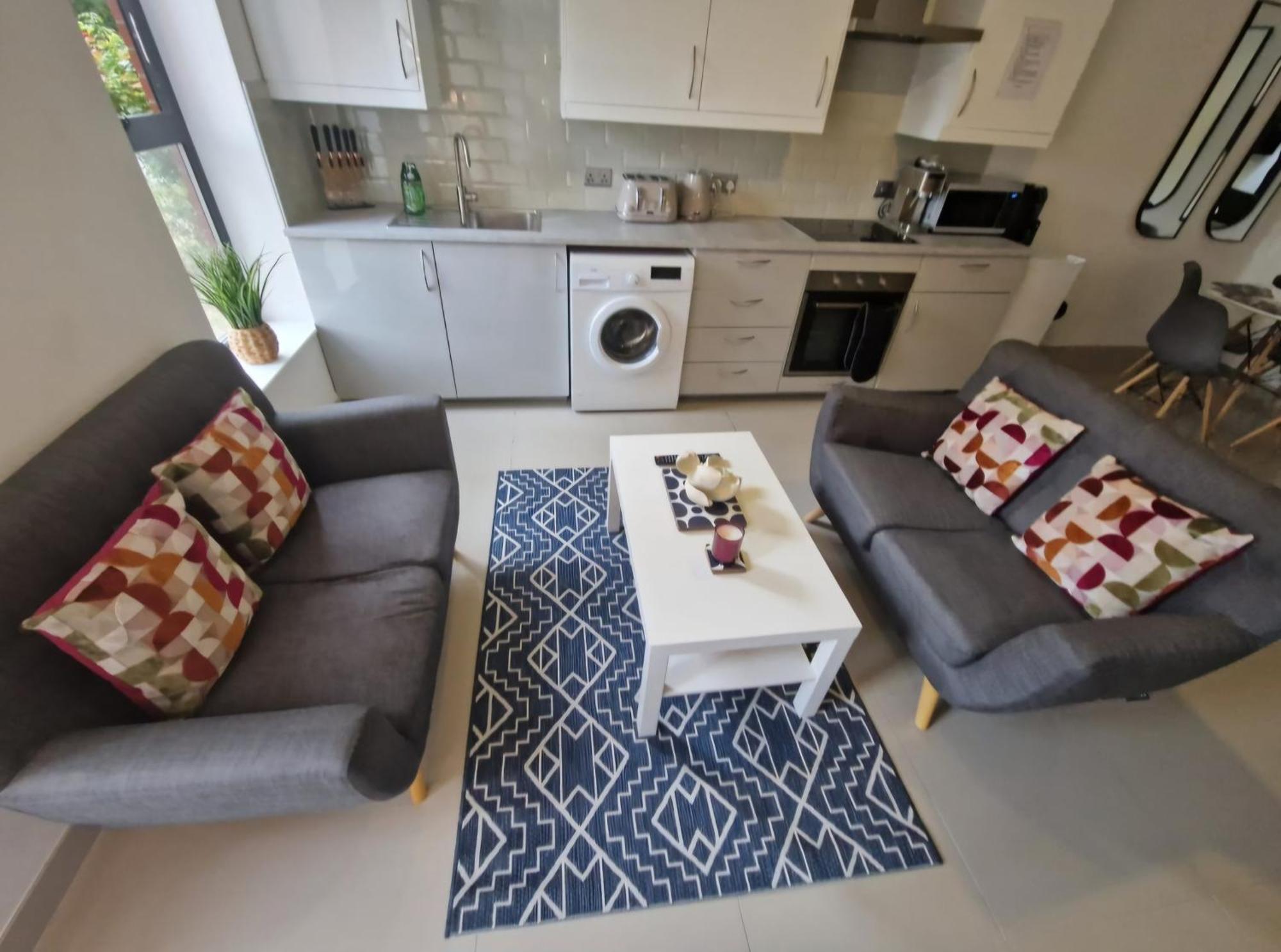 En-suites - Leeds Retreat With Kitchenette- Lgi Hospital- Free 5g Wifi & Netflix- - Contractors - Short *