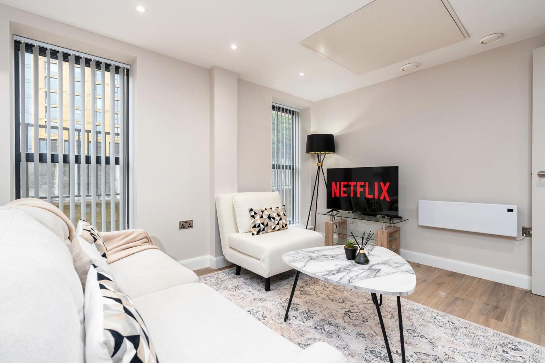 Apartment Luxury One Bedroom - Centre - Free Wifi Netflix *