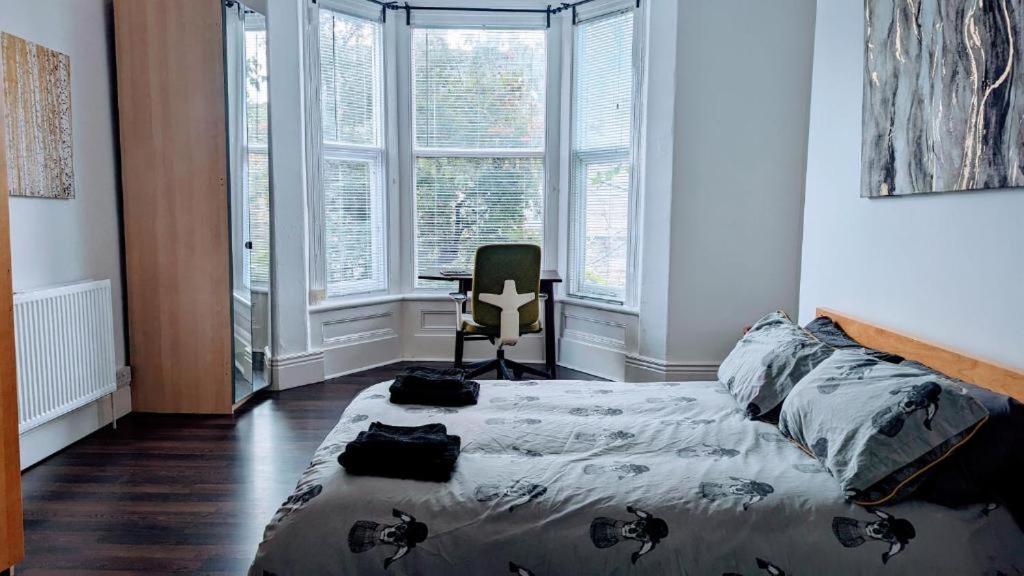 Spacious 1 Brd Like By Lgi Leeds Uni & City Centre Apartment