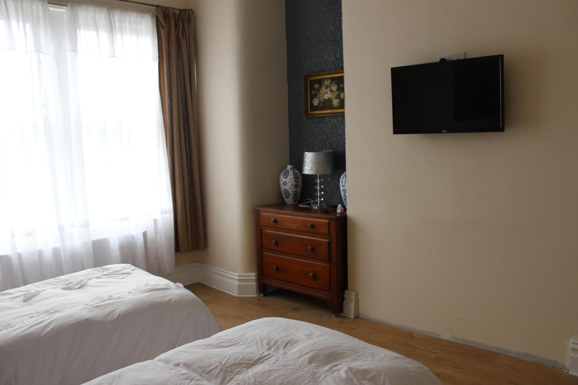 Guest house Mother-in-law Leeds Leeds (West Yorkshire)