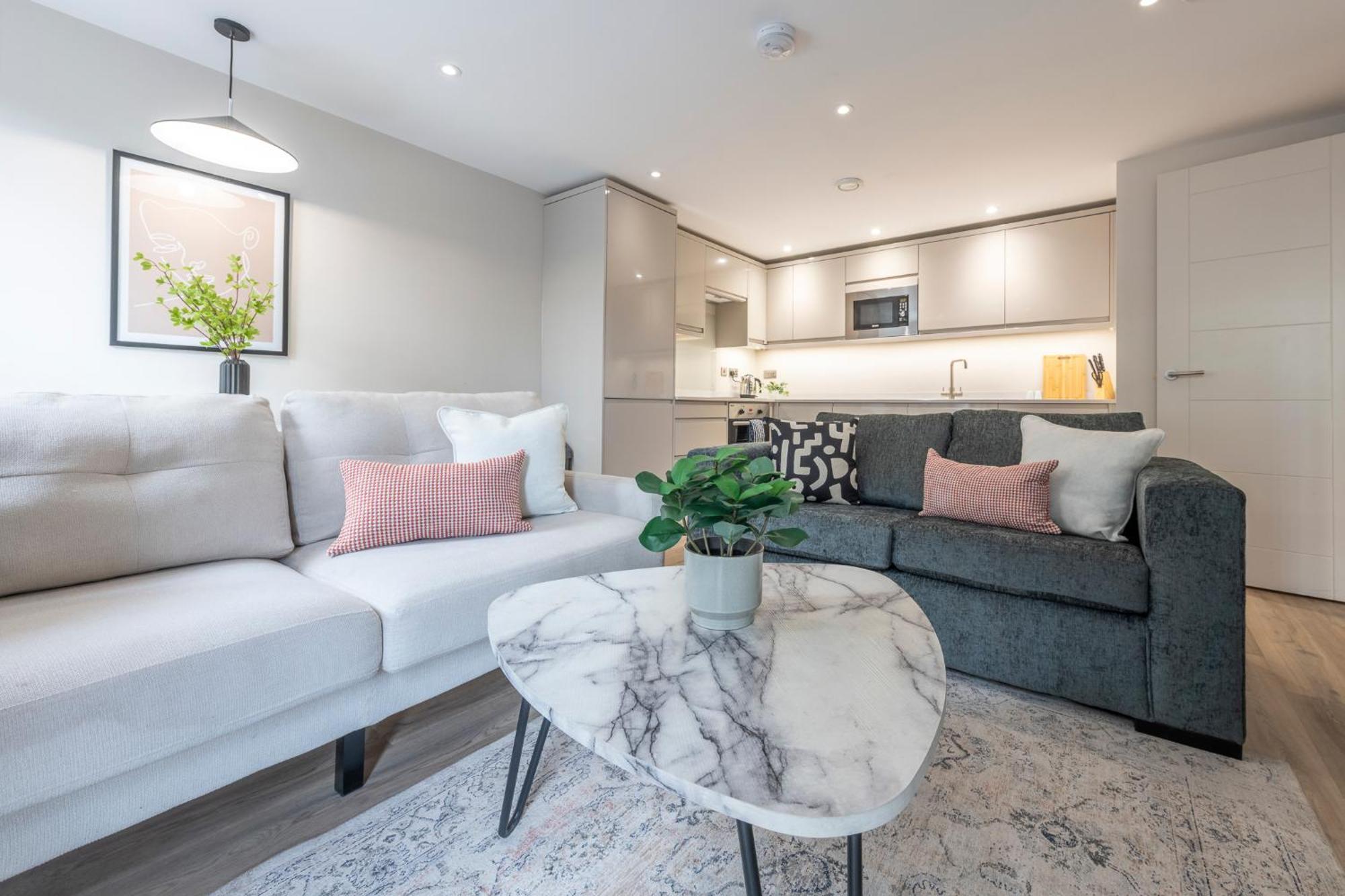 Harvey Nic's & Designer Quarter 60ch Apartment *