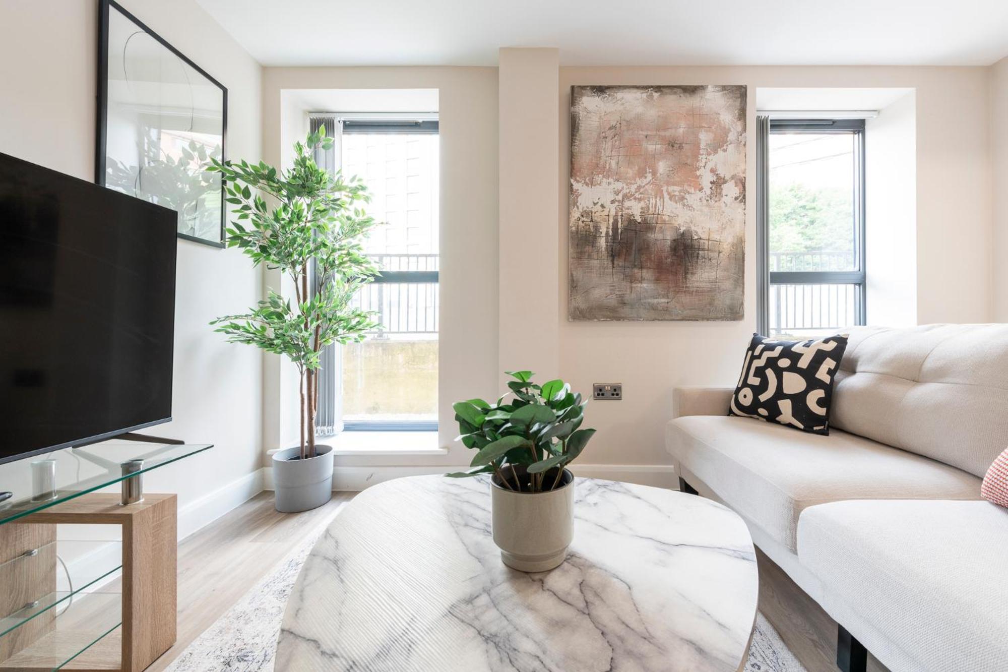 Harvey Nic's & Designer Quarter 60ch Apartment *