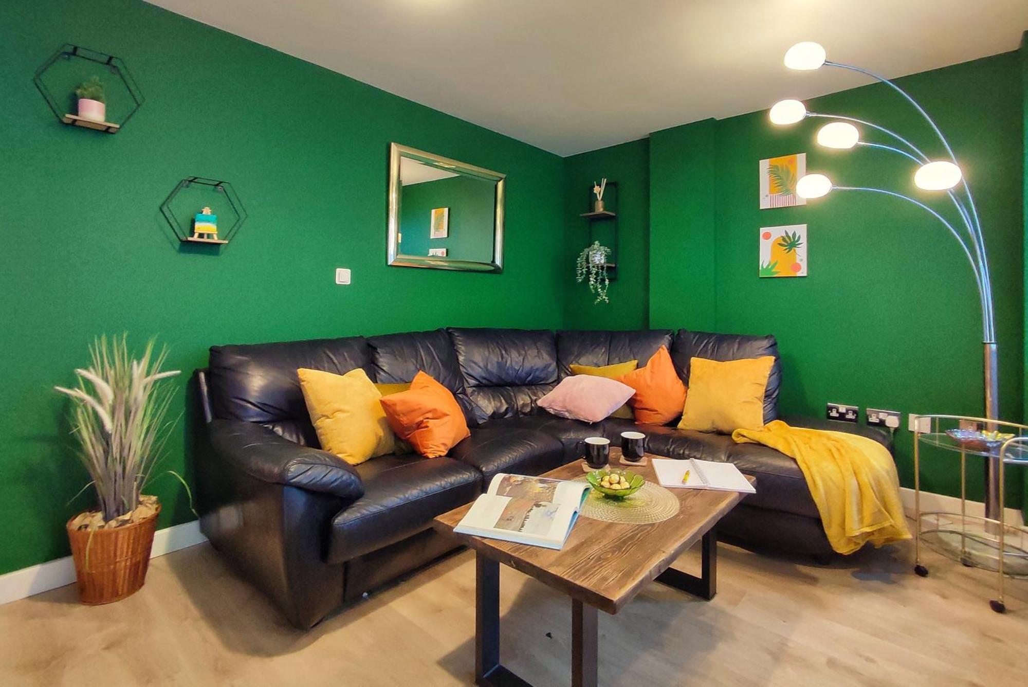 Duplex In Leeds With King Size Bed - Long Rates Available Leeds (West Yorkshire)