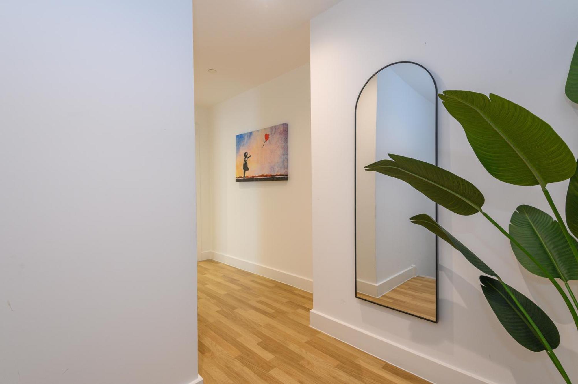 Luxury 3-bed, 3-bath Penthouse - Leeds Centre - Underground Parking Apartment Leeds (West Yorkshire)