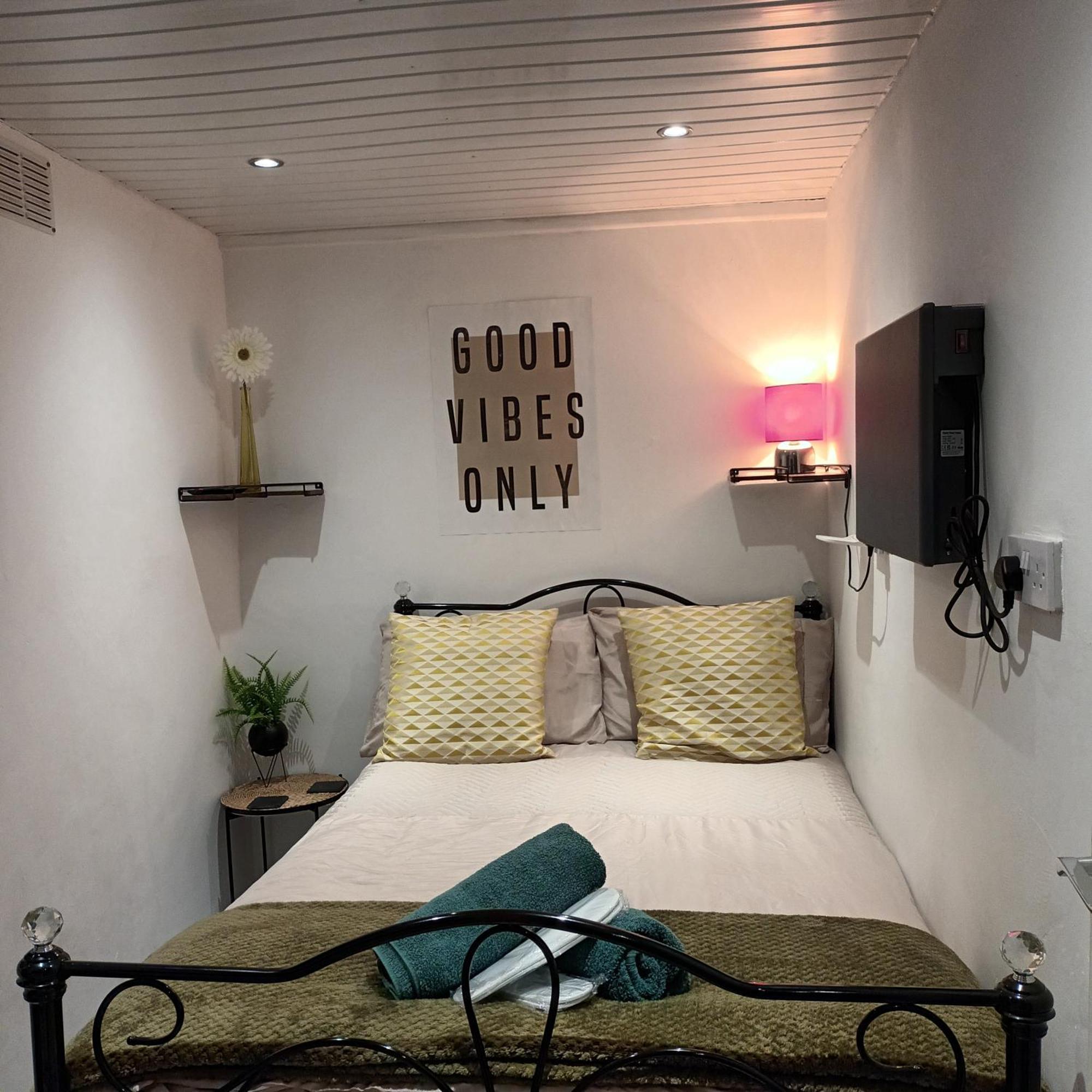 Le Hub - 1br - Sleeps 2 - Wifi Leeds (West Yorkshire)
