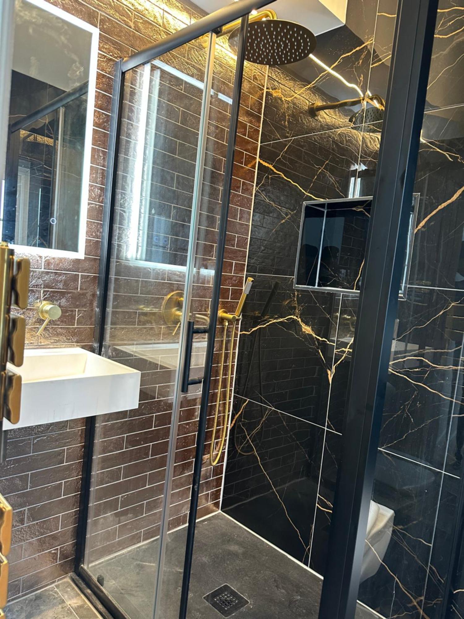 Roundhay Residences Apartment
