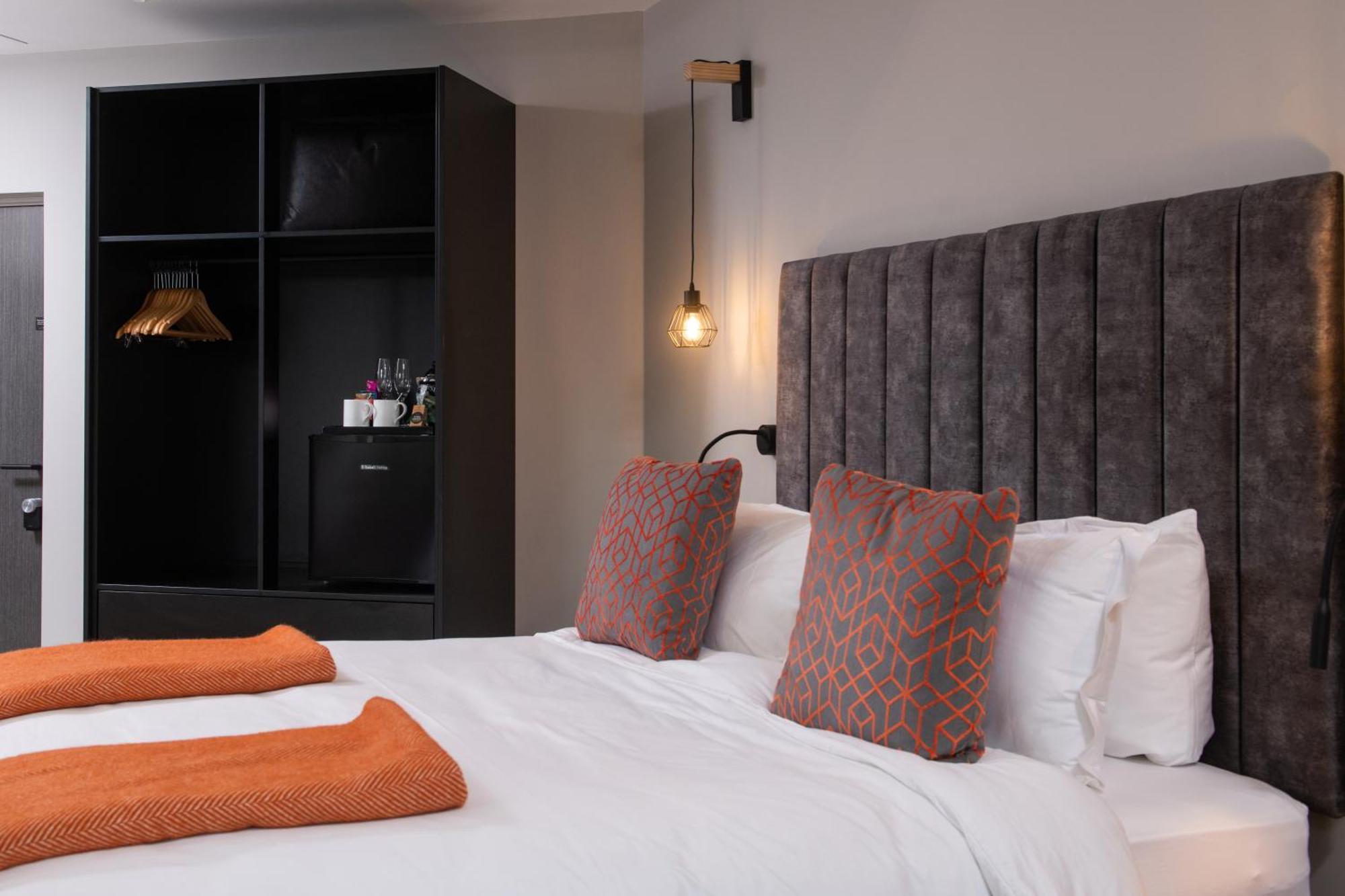 Aparthotel Montgomery House *