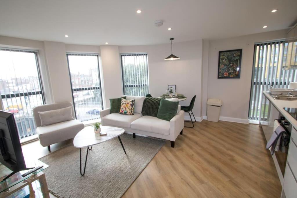 Apartment Cosy 1 Bed In Leeds Free Netlfix And Sky Tv And Coffee Machine *