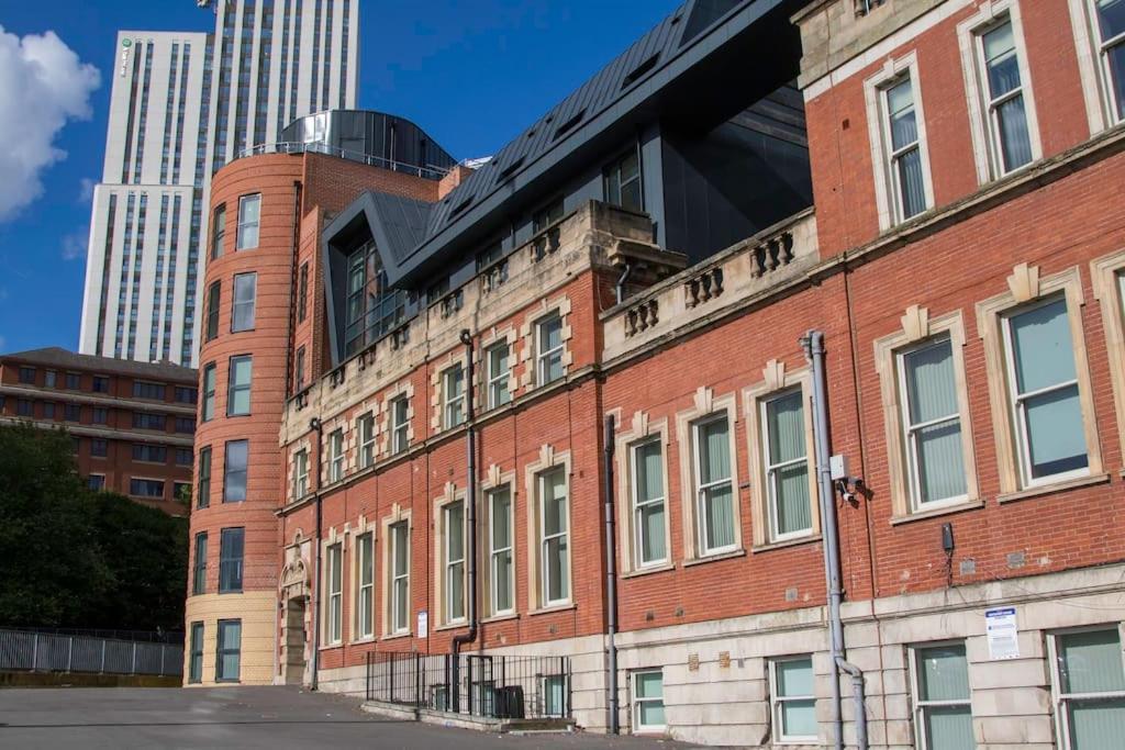 Apartment Cosy 1 Bed In Leeds Free Netlfix And Sky Tv And Coffee Machine