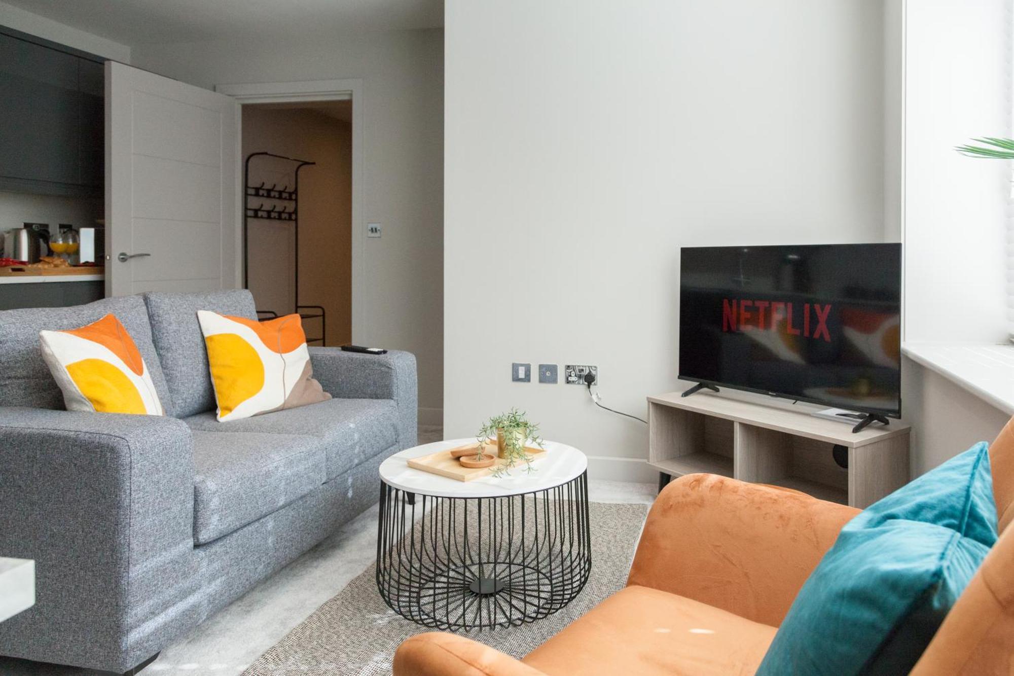 Apartment 2 Bedroom - Long Term Rates- Contractors-professionals