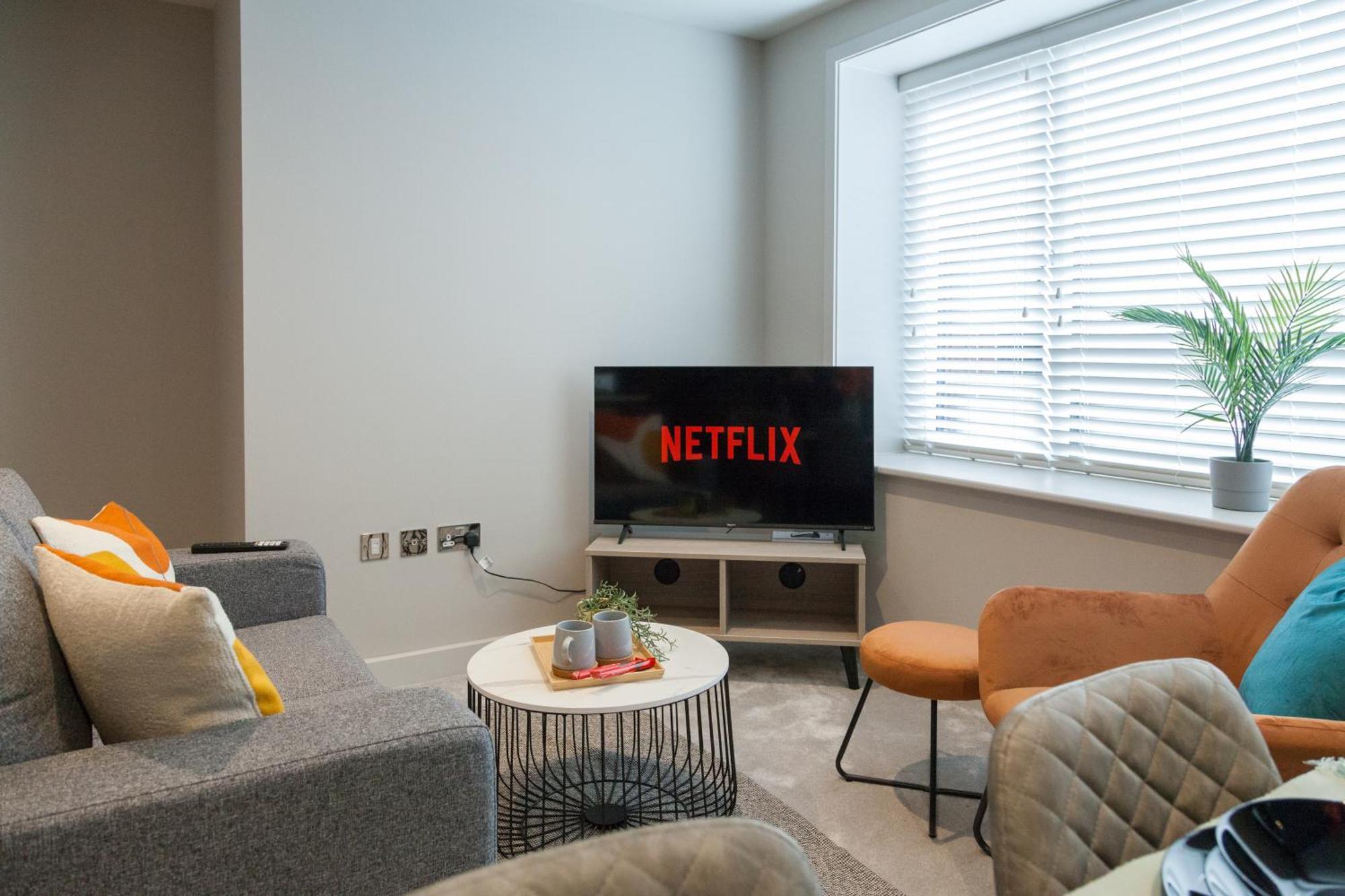 2 Bedroom - Long Term Rates- Contractors-professionals Apartment Leeds (West Yorkshire)