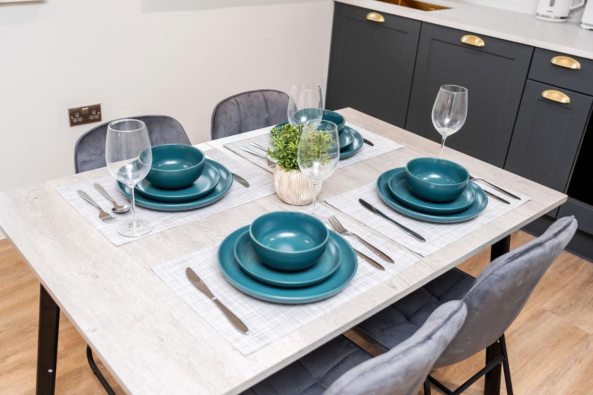 Escape - Chic 1 Bed In Leeds Apartment *