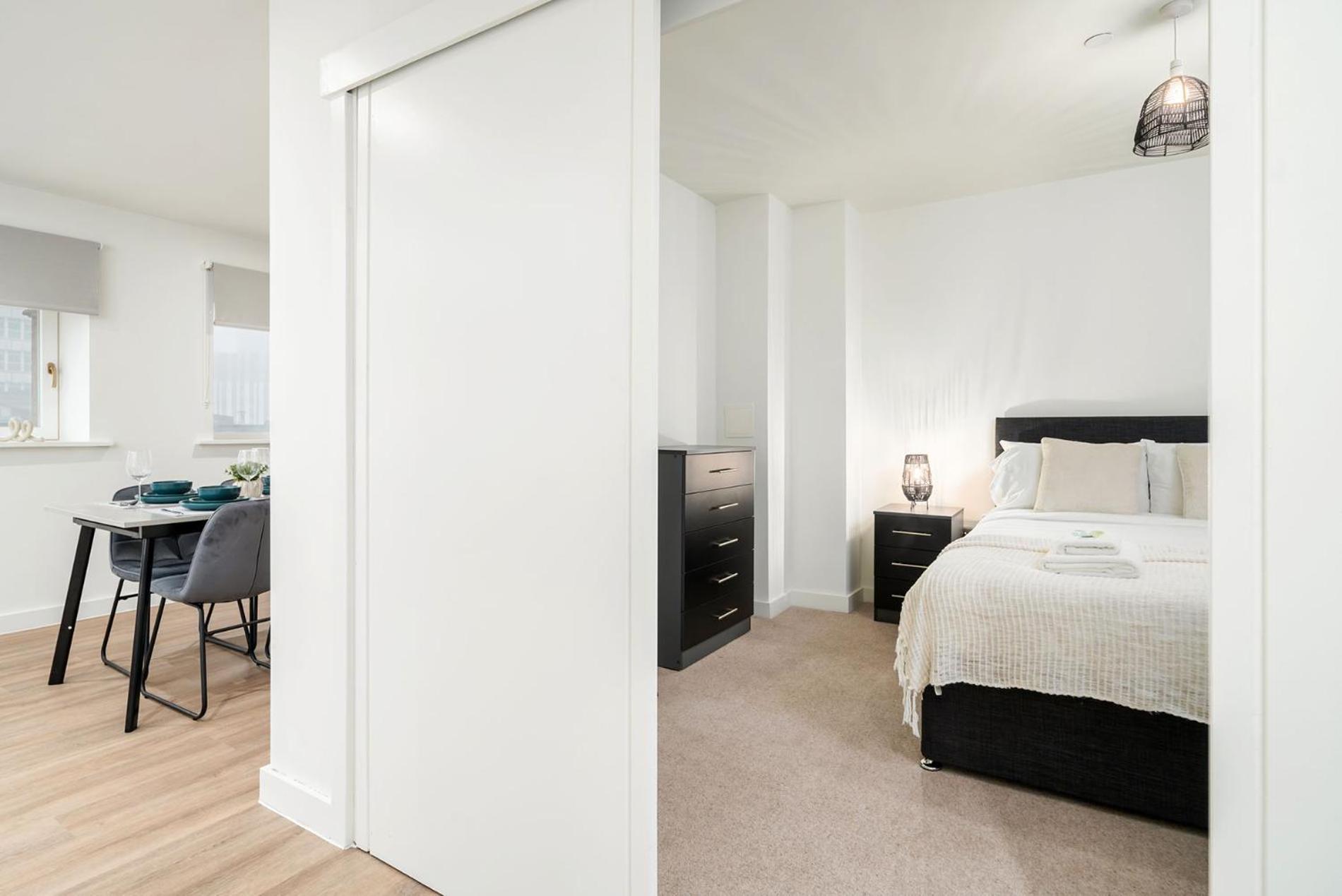 Escape - Chic 1 Bed In Leeds