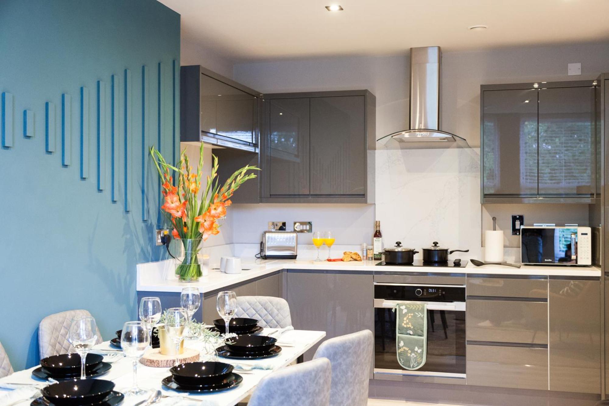 2 Bedroom Flat - Long Term Rates- Contractors-professionals-relocation Apartment