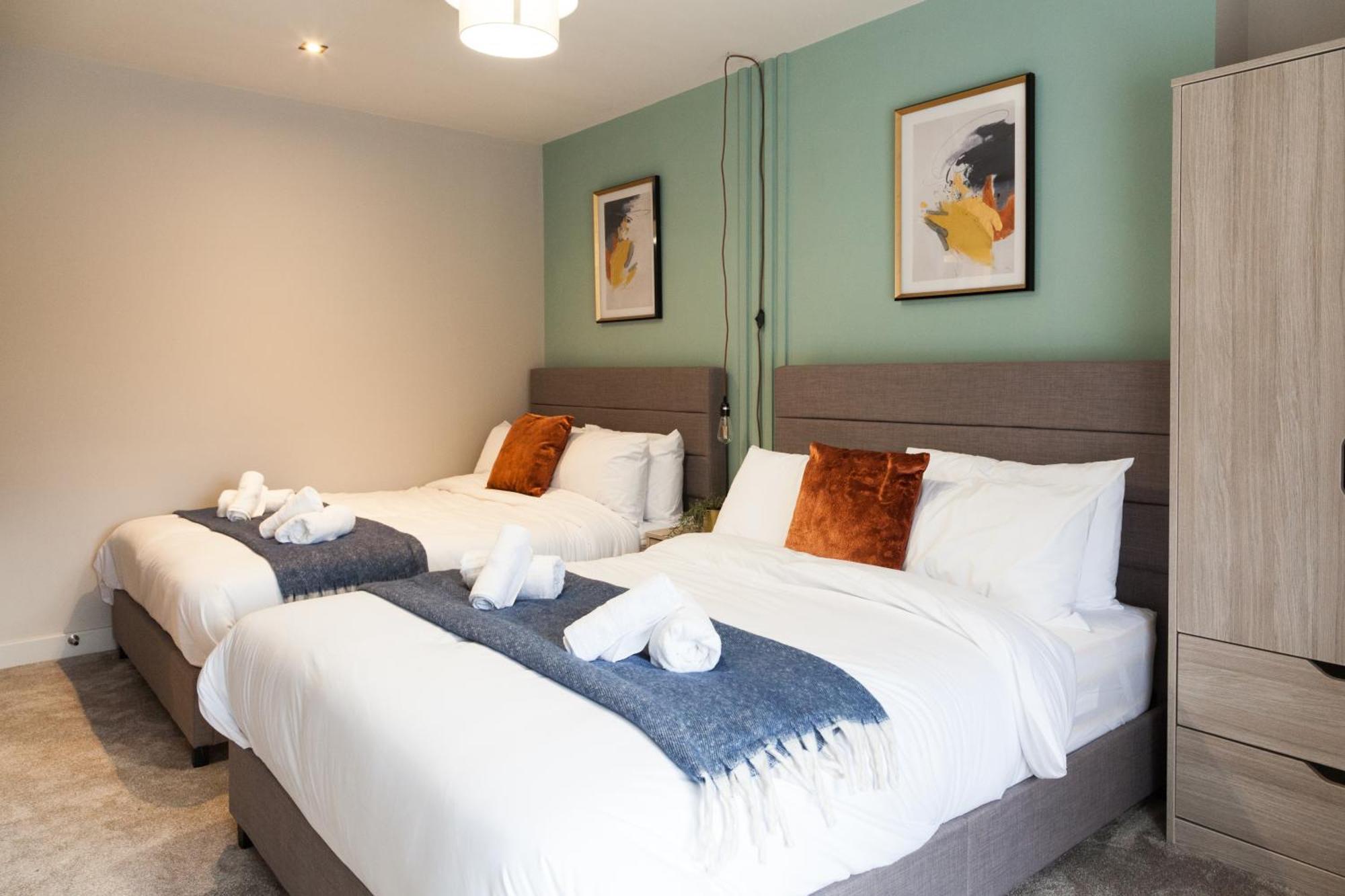 Apartment 2 Bedroom Flat - Long Term Rates- Contractors-professionals-relocation Leeds (West Yorkshire)
