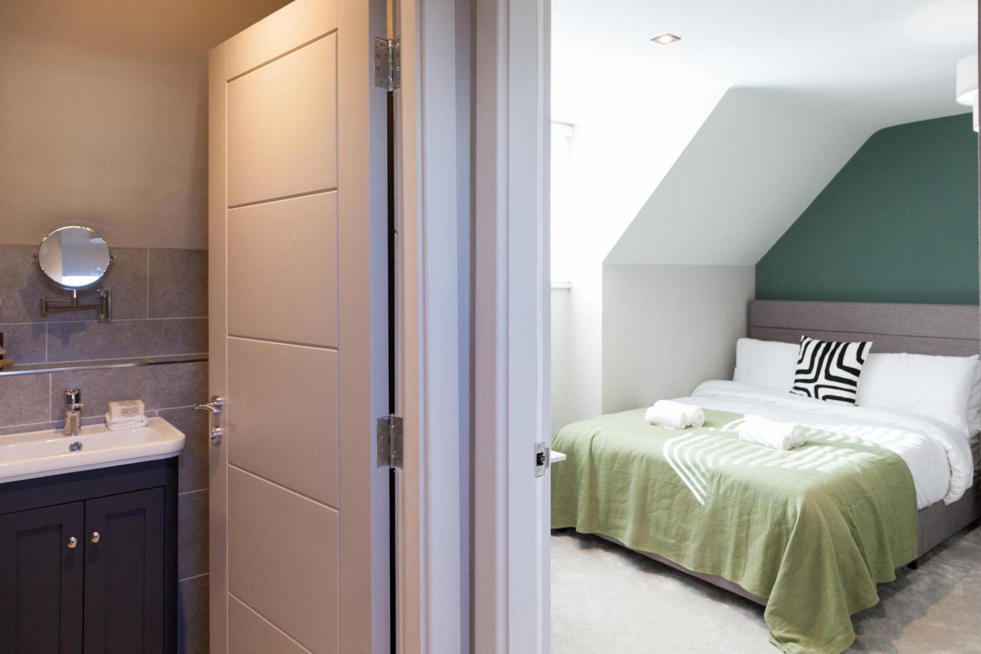 Apartment 1 Bedroom Flat - Long Term Rates-contractors-professionals-relocation *