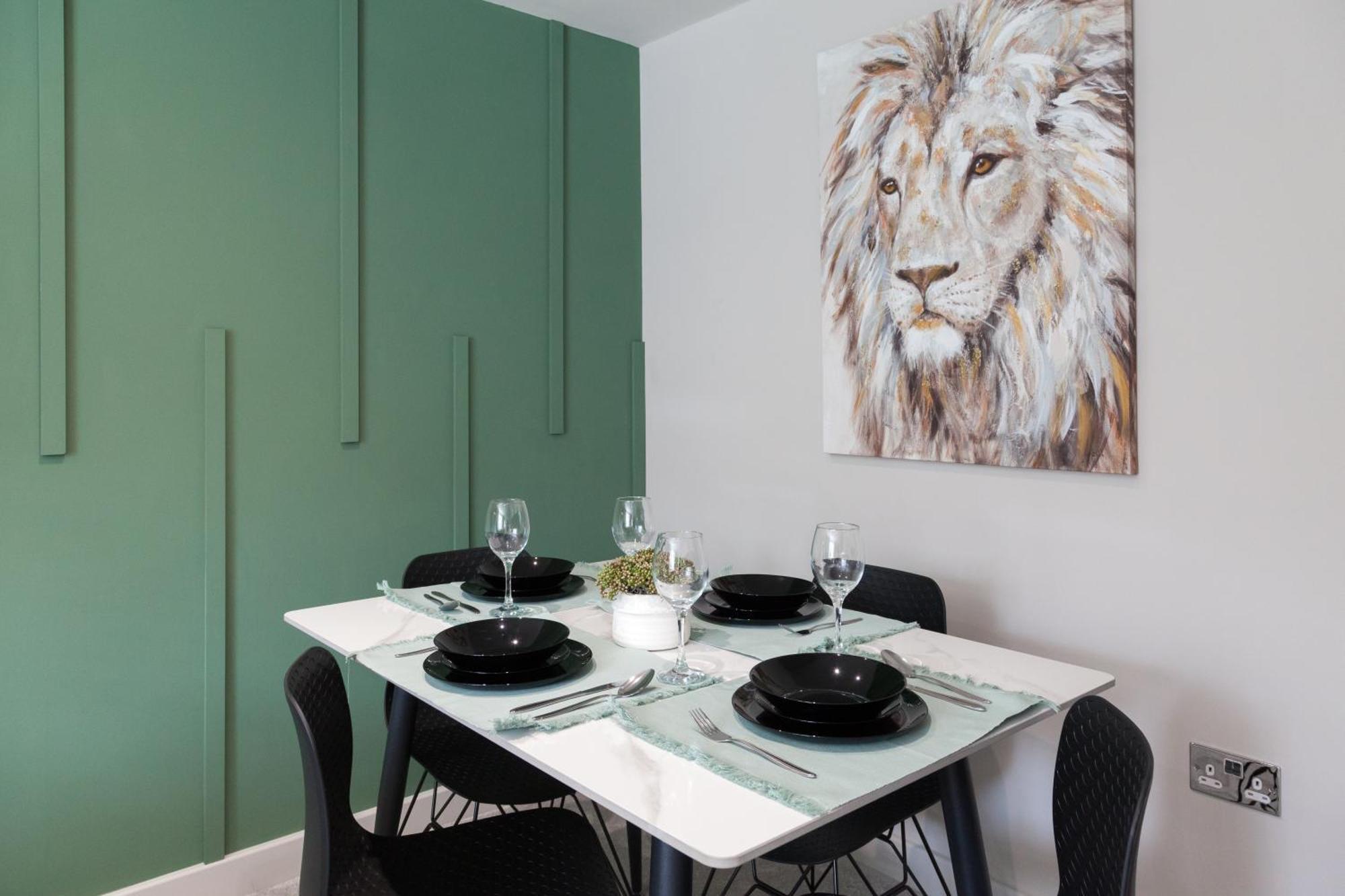 1 Bedroom Flat - Long Term Rates-contractors-professionals-relocation *