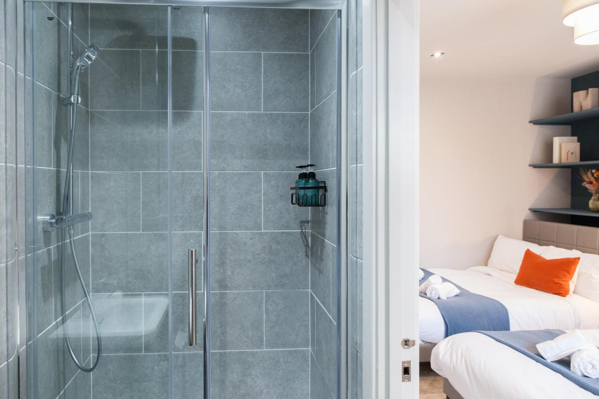 2 Bed - Long Term Rates- Contractors-professionals-relocation Apartment