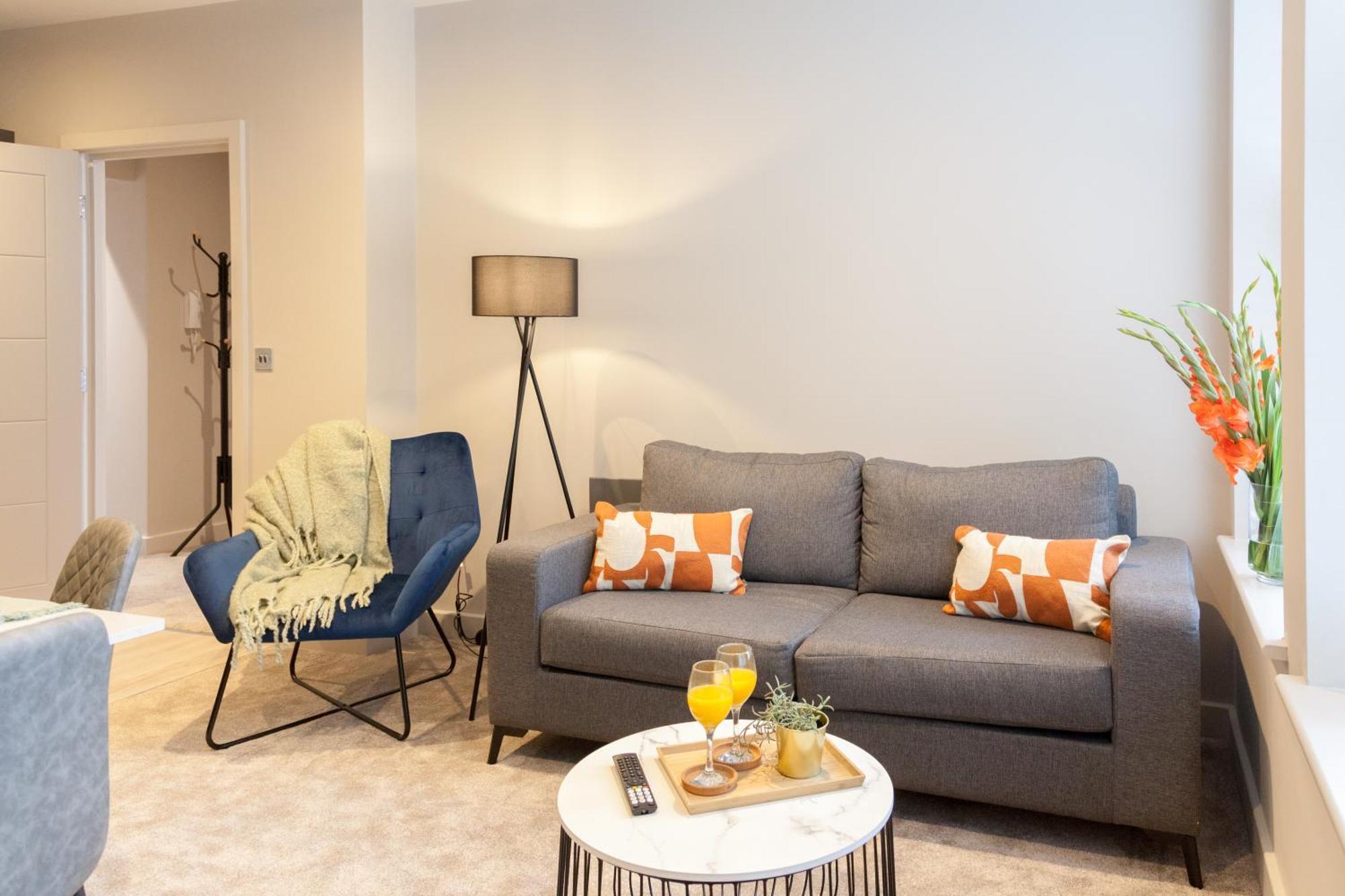 2 Bed - Long Term Rates- Contractors-professionals-relocation Apartment *