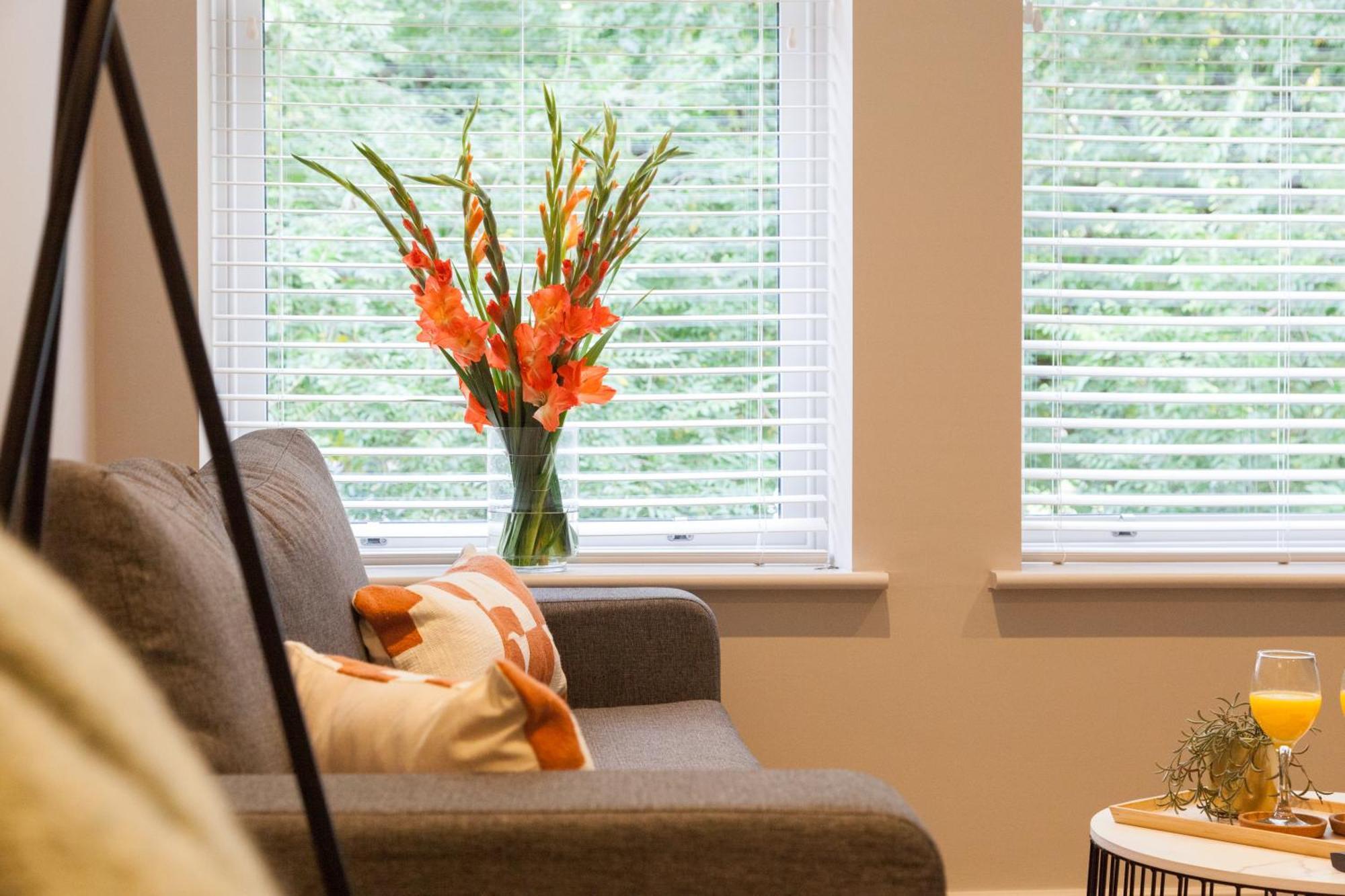 Apartment 2 Bed - Long Term Rates- Contractors-professionals-relocation Leeds (West Yorkshire)