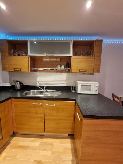 Modern By Leeds Dock