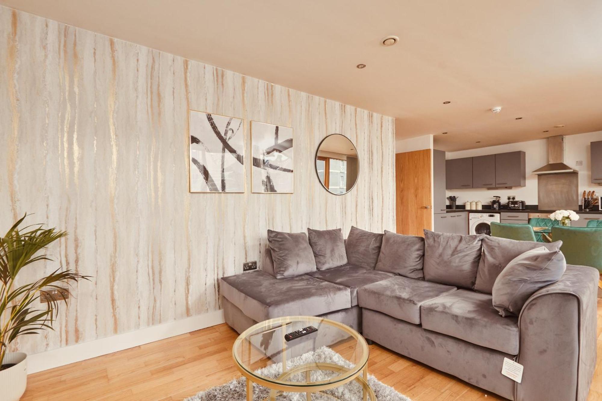 Apartment Leeds Dock Apt, Free Secure Parking! 2 Bed *