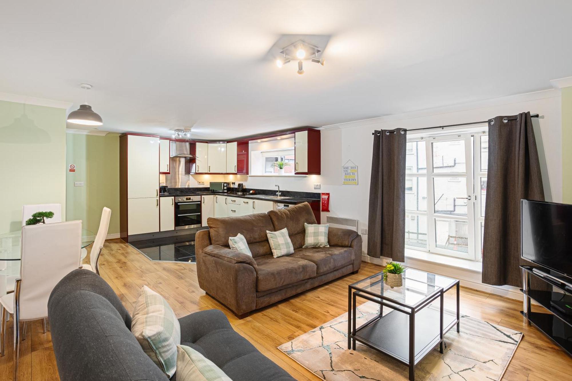 Bookbinders Leeds City Centre Apartment *