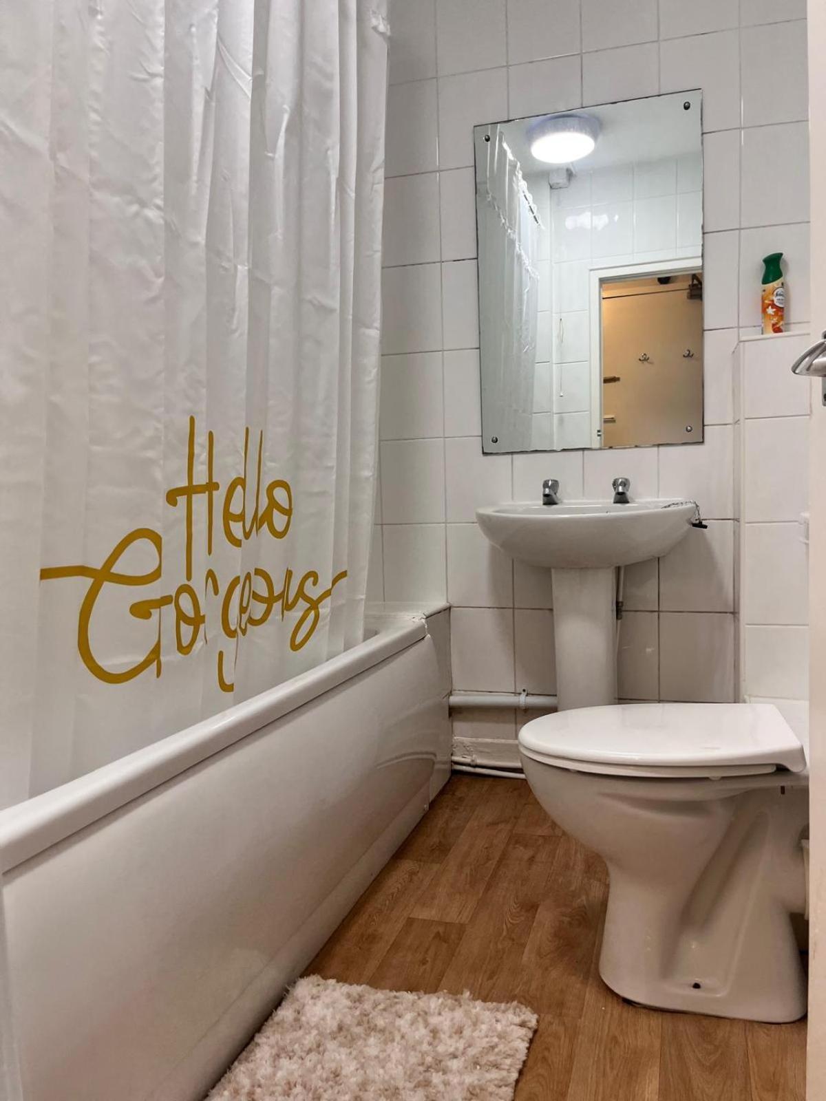 One Bedroom Apartment- Bec Chambers Ls Homestay