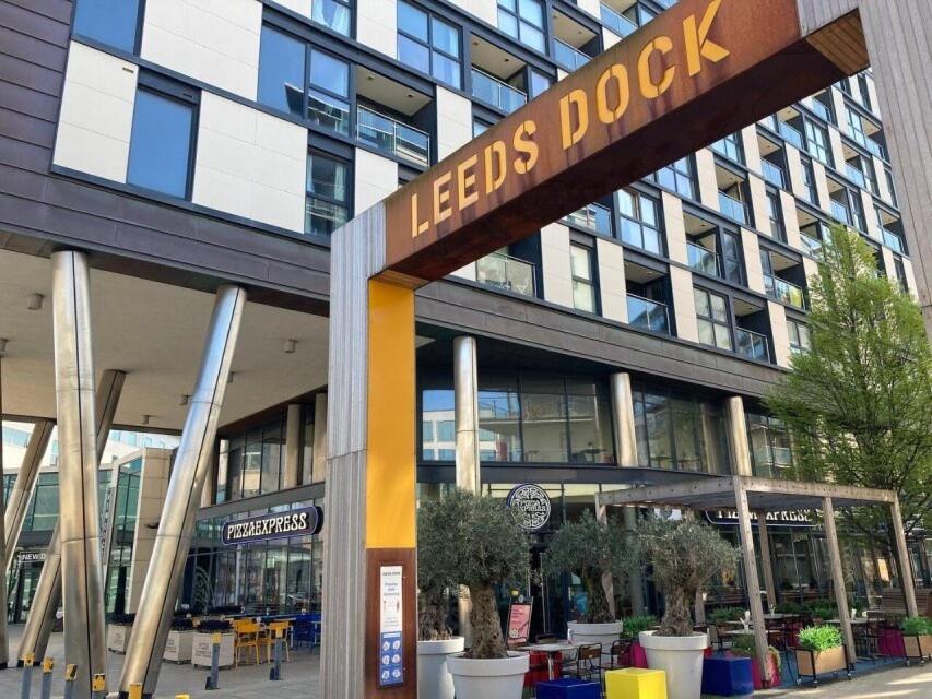 Leeds Dock Apt, Free Secure Parking! 2 Bed *