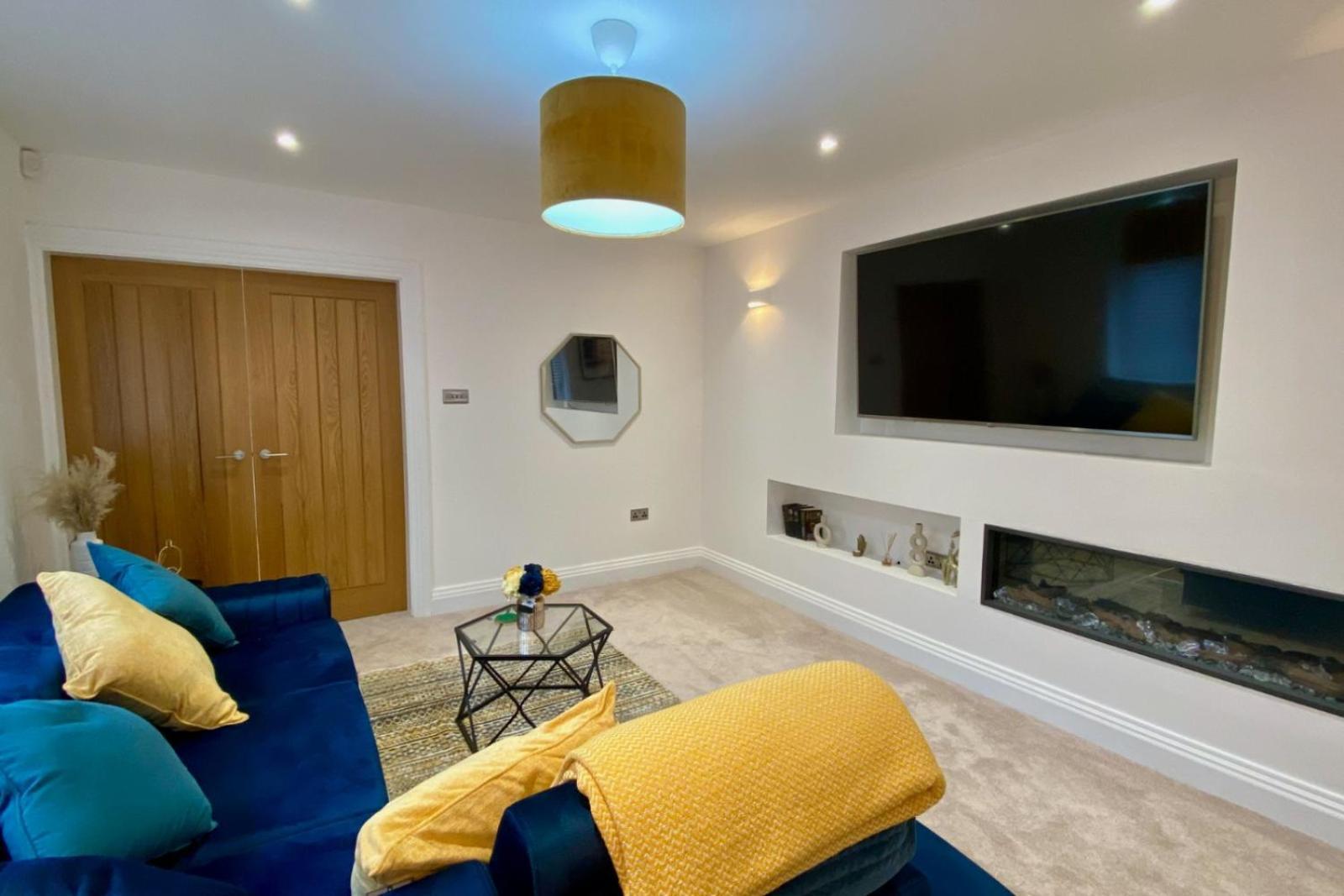Leedshouse Sleeps9 Privategarden Tv Wifi Holiday home Leeds (West Yorkshire)