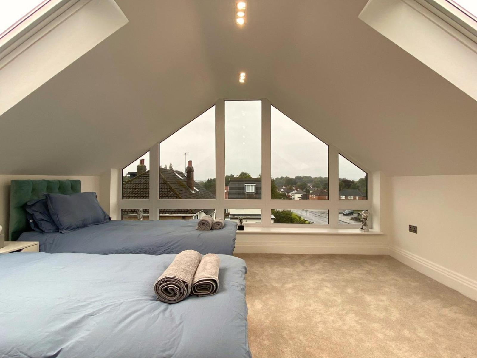 Leedshouse Sleeps9 Privategarden Tv Wifi Holiday home Leeds (West Yorkshire)