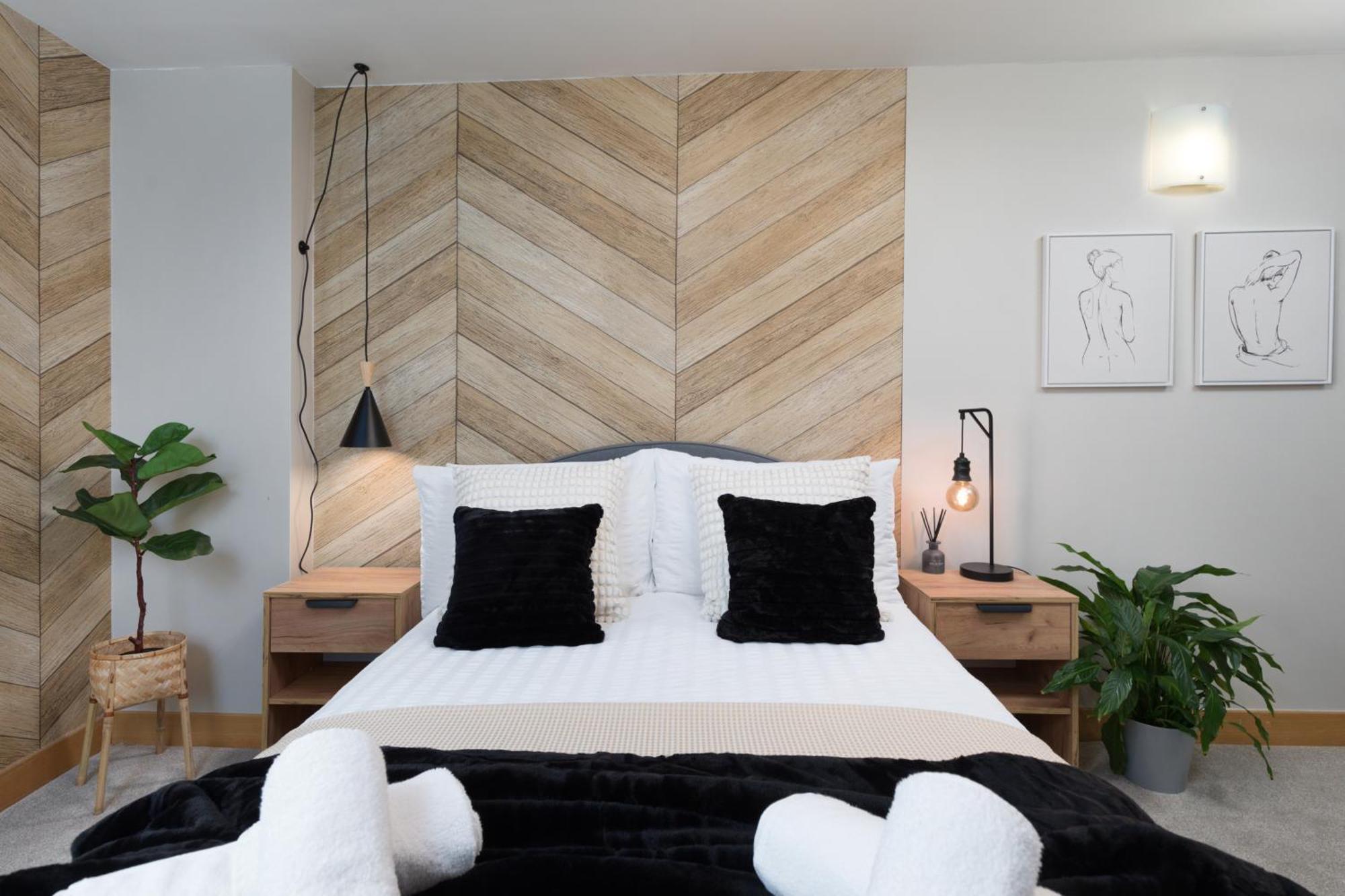 Scandi Abode In Leeds - Sleeps 8