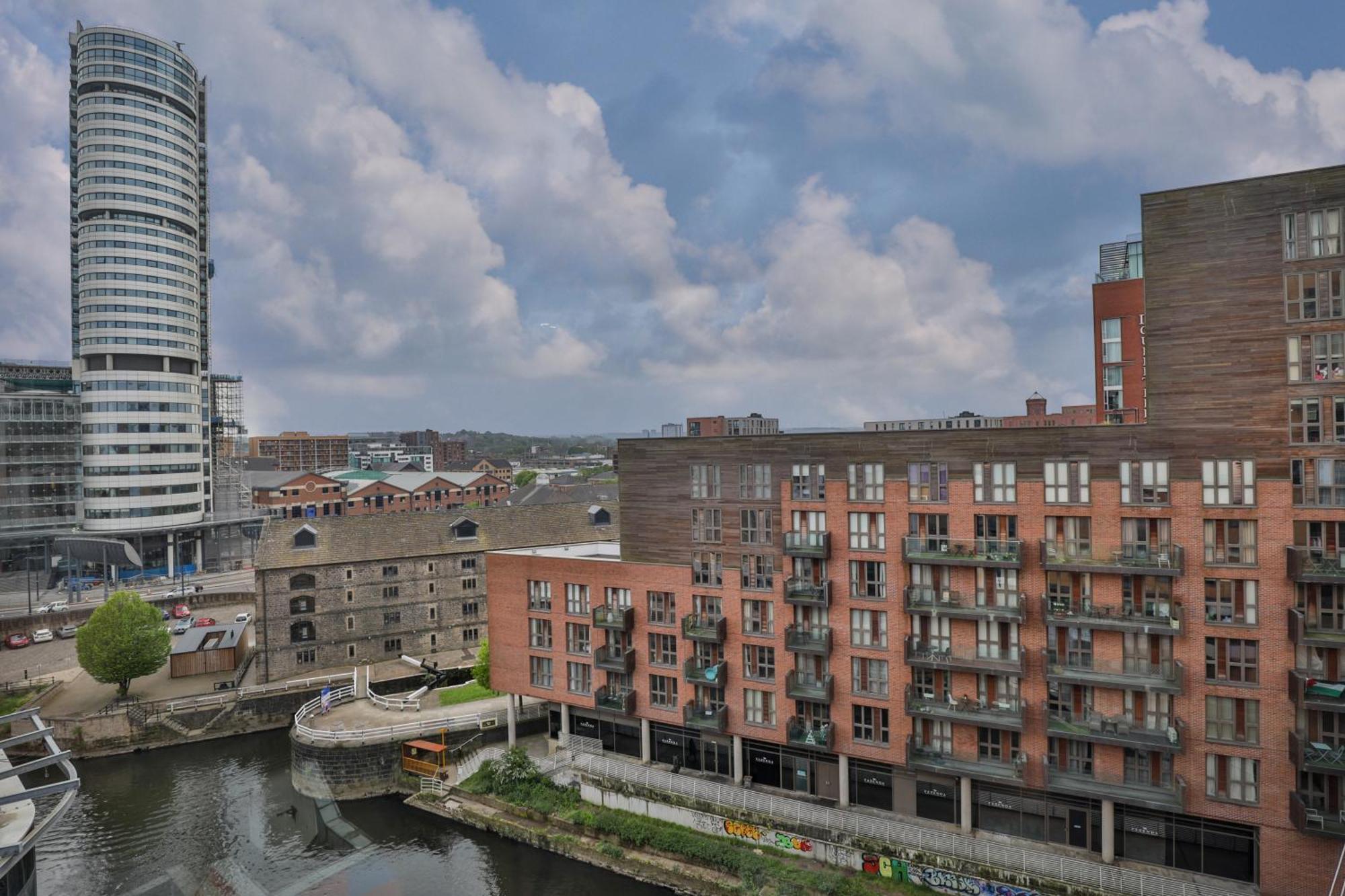 Apartment Scandi Abode In Leeds - Sleeps 8 Leeds (West Yorkshire)