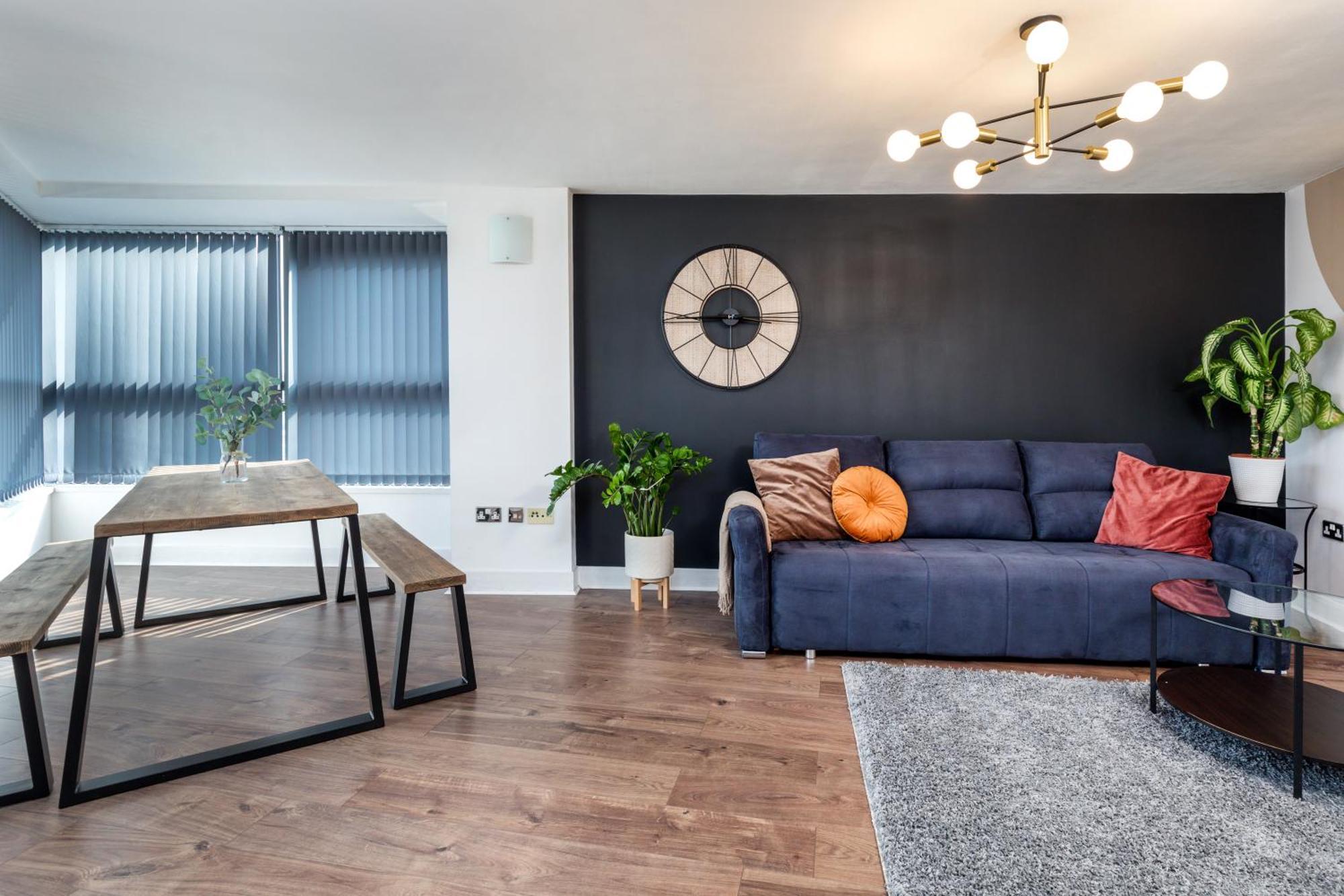 Scandi Abode In Leeds - Sleeps 8 *