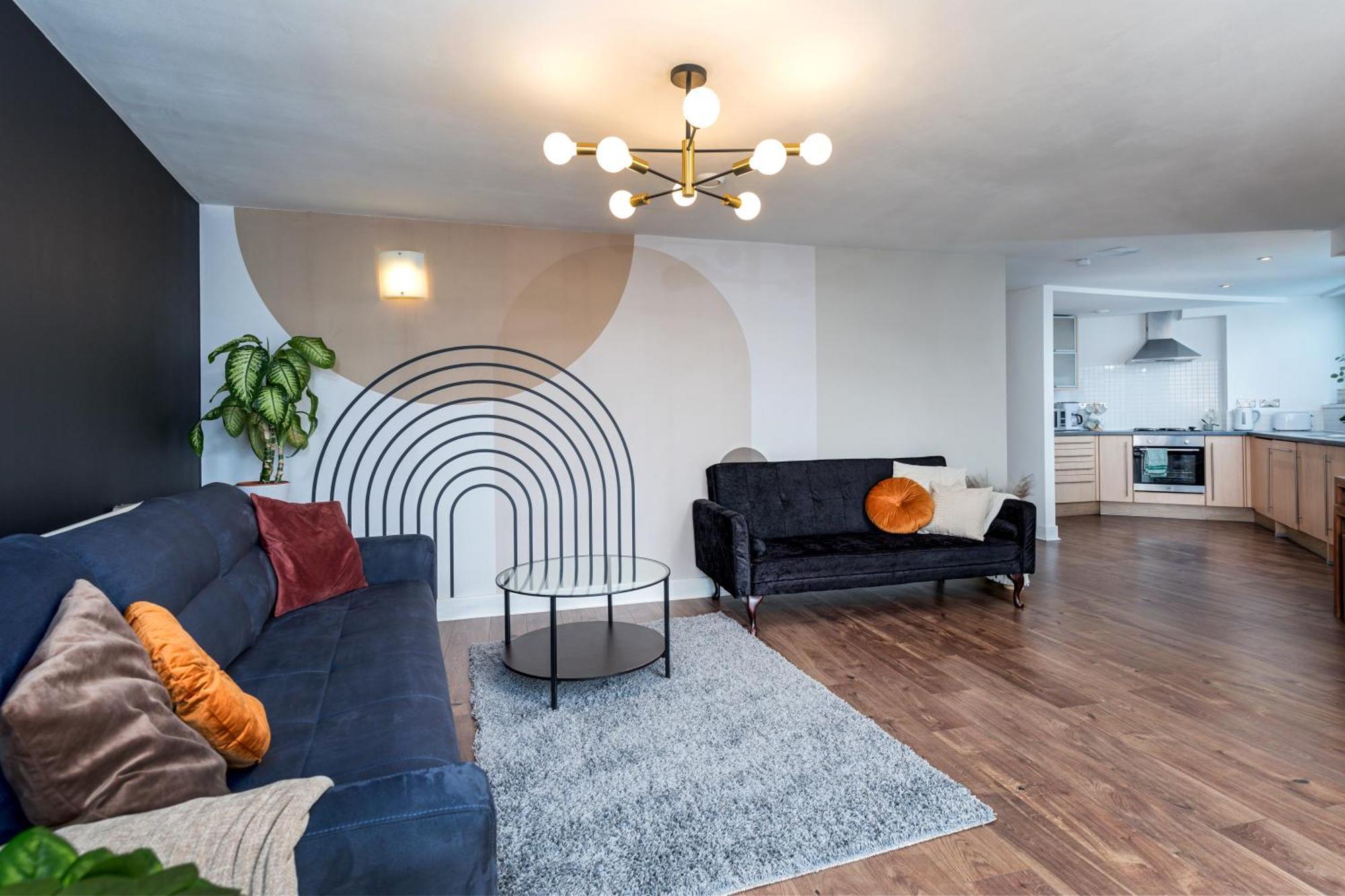 Apartment Scandi Abode In Leeds - Sleeps 8 *