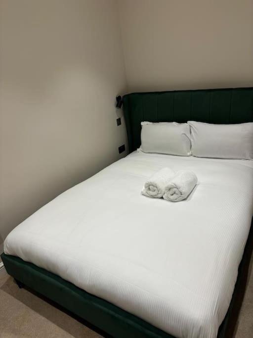 Leeds - 2 Bed Ensuite * Leeds (West Yorkshire)