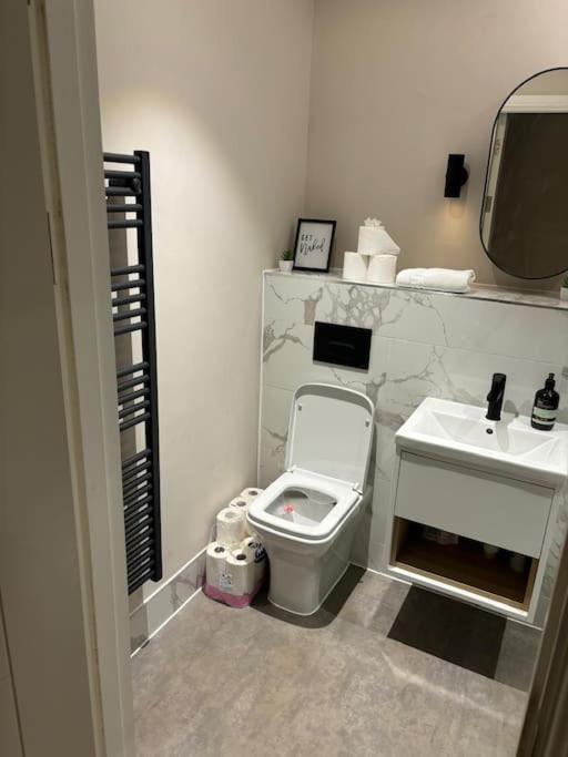 Leeds - 2 Bed Ensuite Apartment Leeds (West Yorkshire)