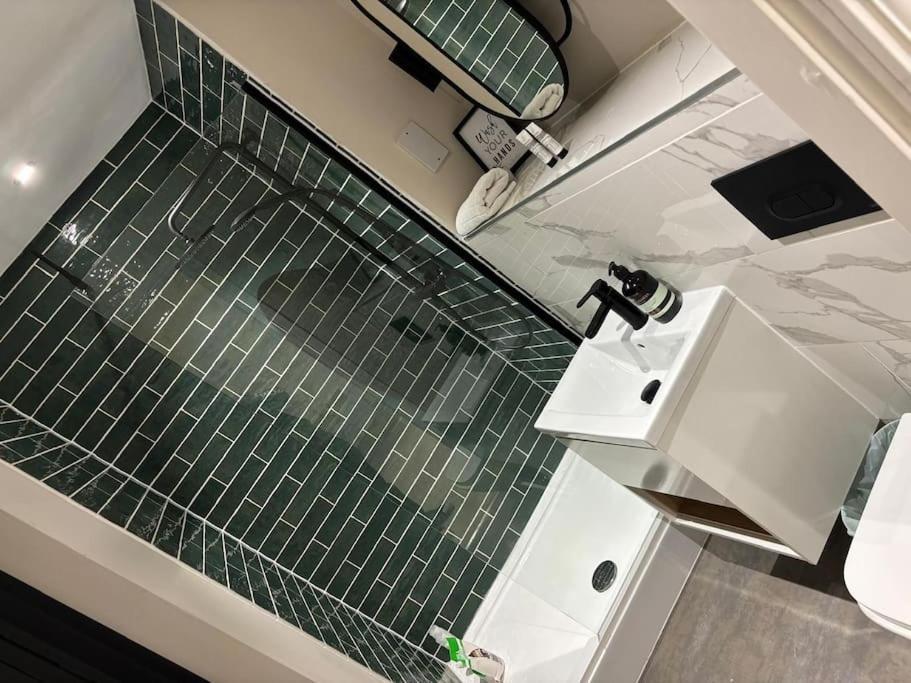 Apartment Leeds - 2 Bed Ensuite Leeds (West Yorkshire)