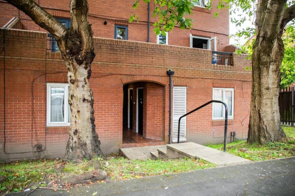 Modern 1-bedroom Near Arena W Free Parking *