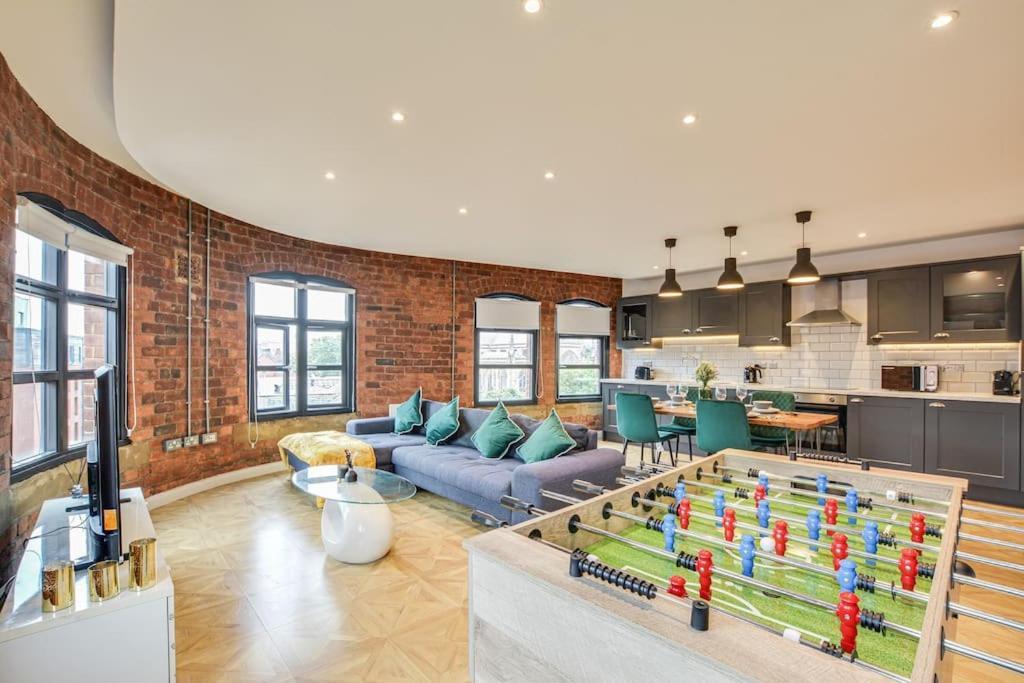 New York Leeds (West Yorkshire)