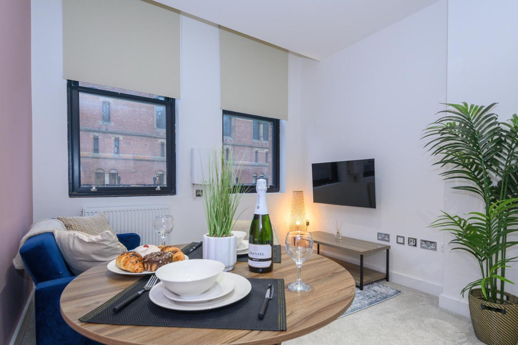 Apartment Fantastic Modern 1 Bedroom Leeds *
