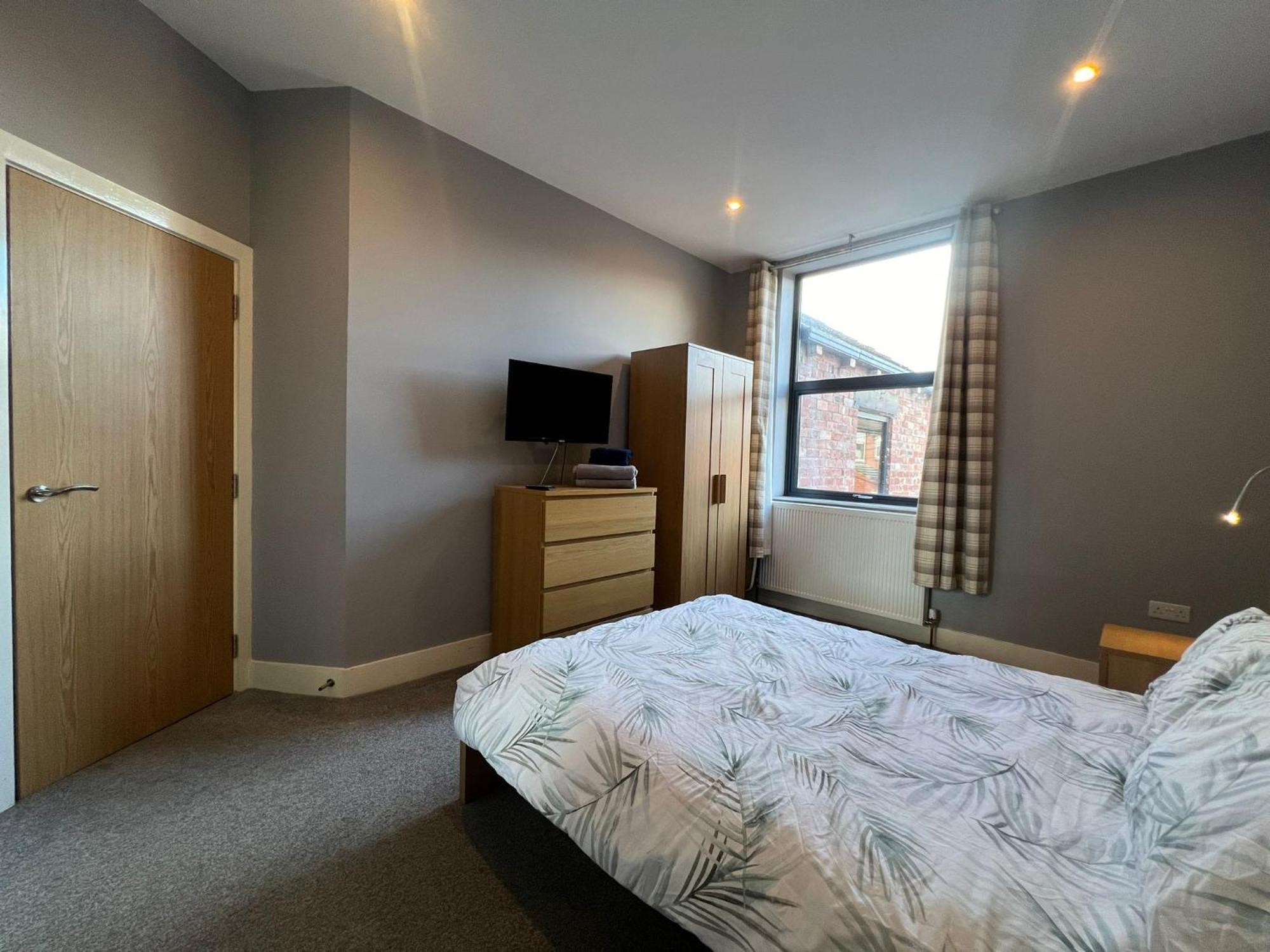 1 Bed Close To Leeds Arena Sleeps Up To 4 People F3 Apartment