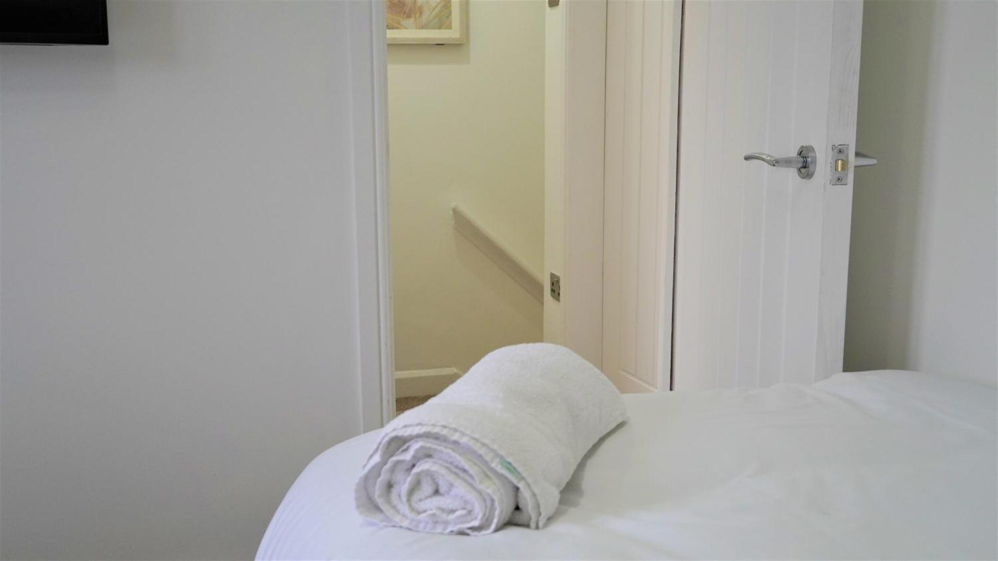 Cowper Townhouse Apartment *