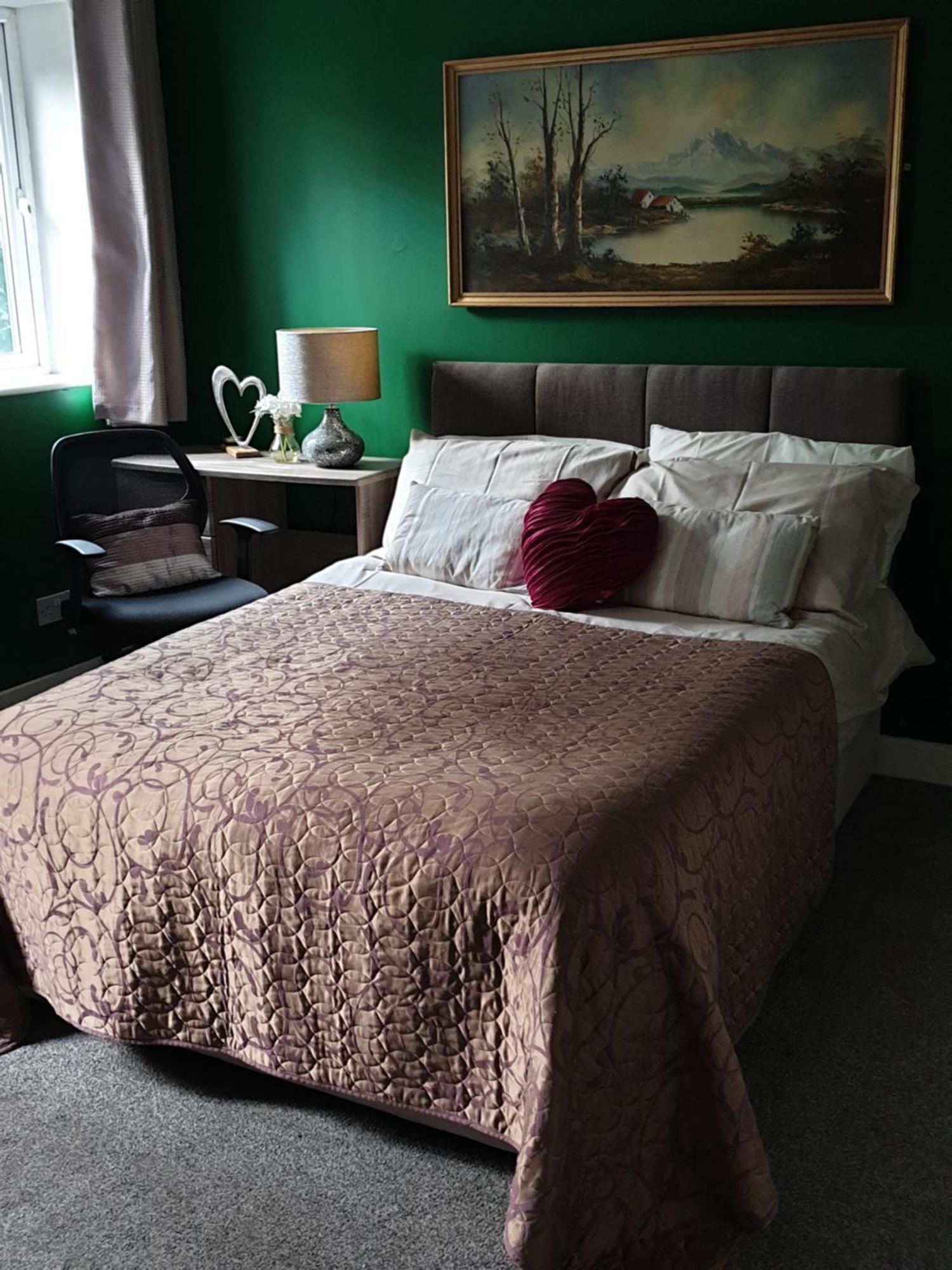 Guest house Mother-in-law Leeds *