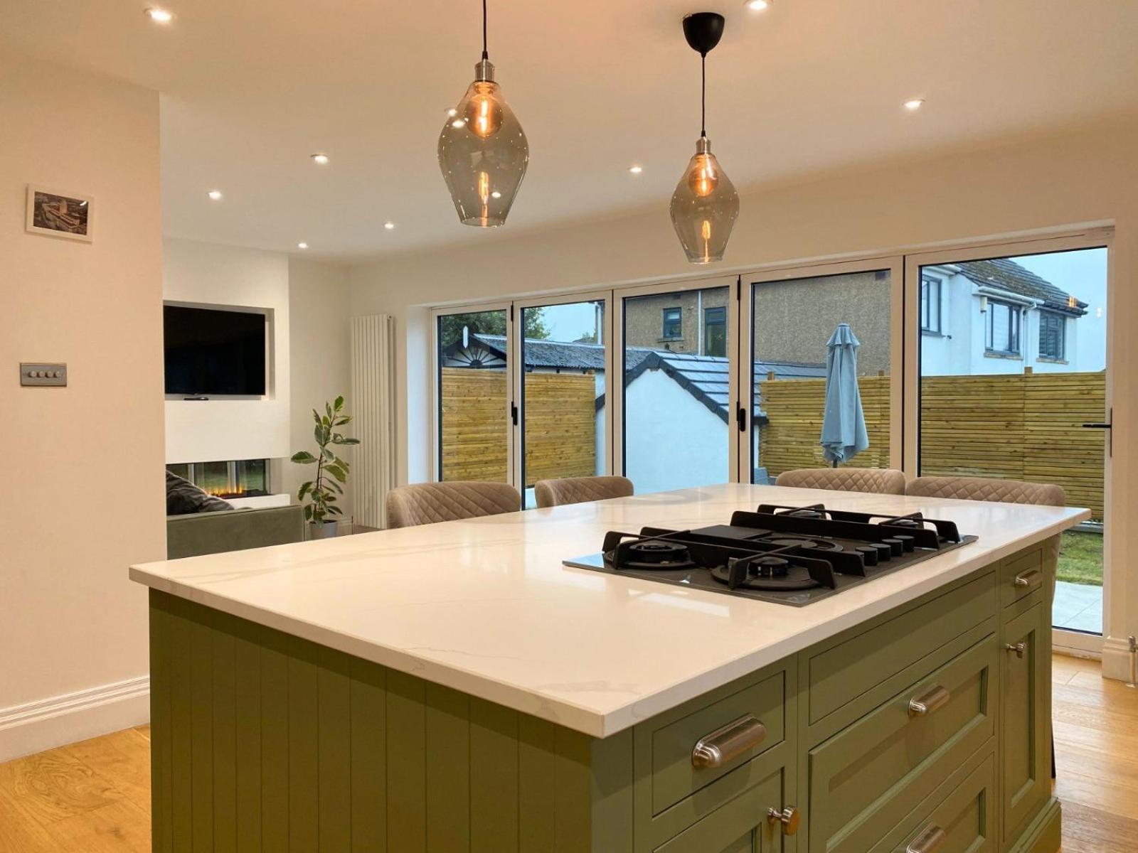 Leedshouse Sleeps9 Privategarden Tv Wifi Holiday home Leeds (West Yorkshire)