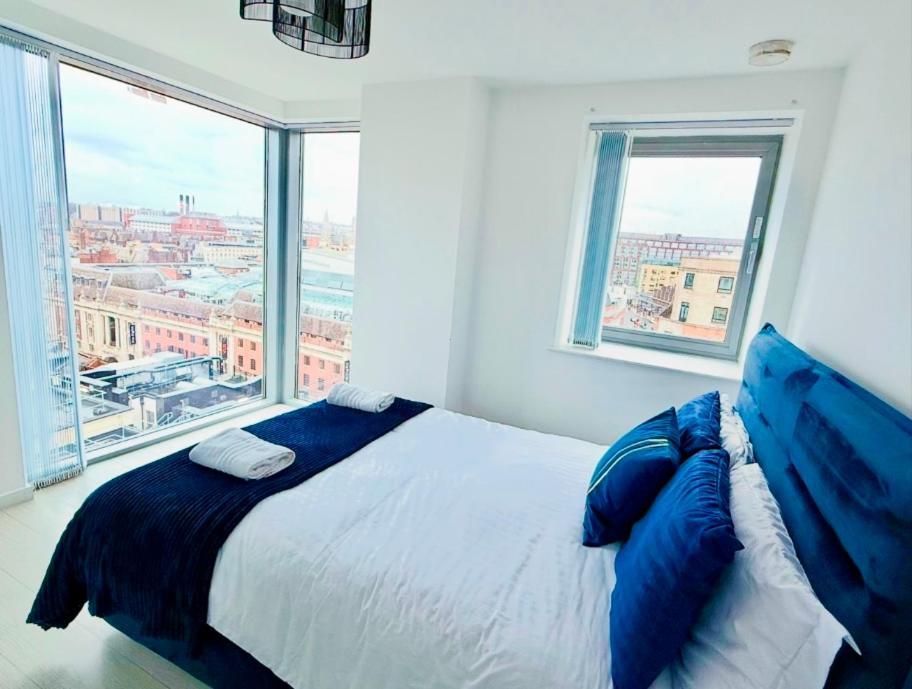Winners Of 2025 Traveller Award, Elegant Two Bedroom With Netflix & Wifi