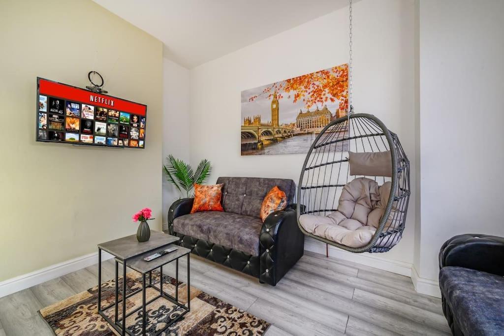 -75cr- Setup For Your Relaxed And Amazing Apartment *