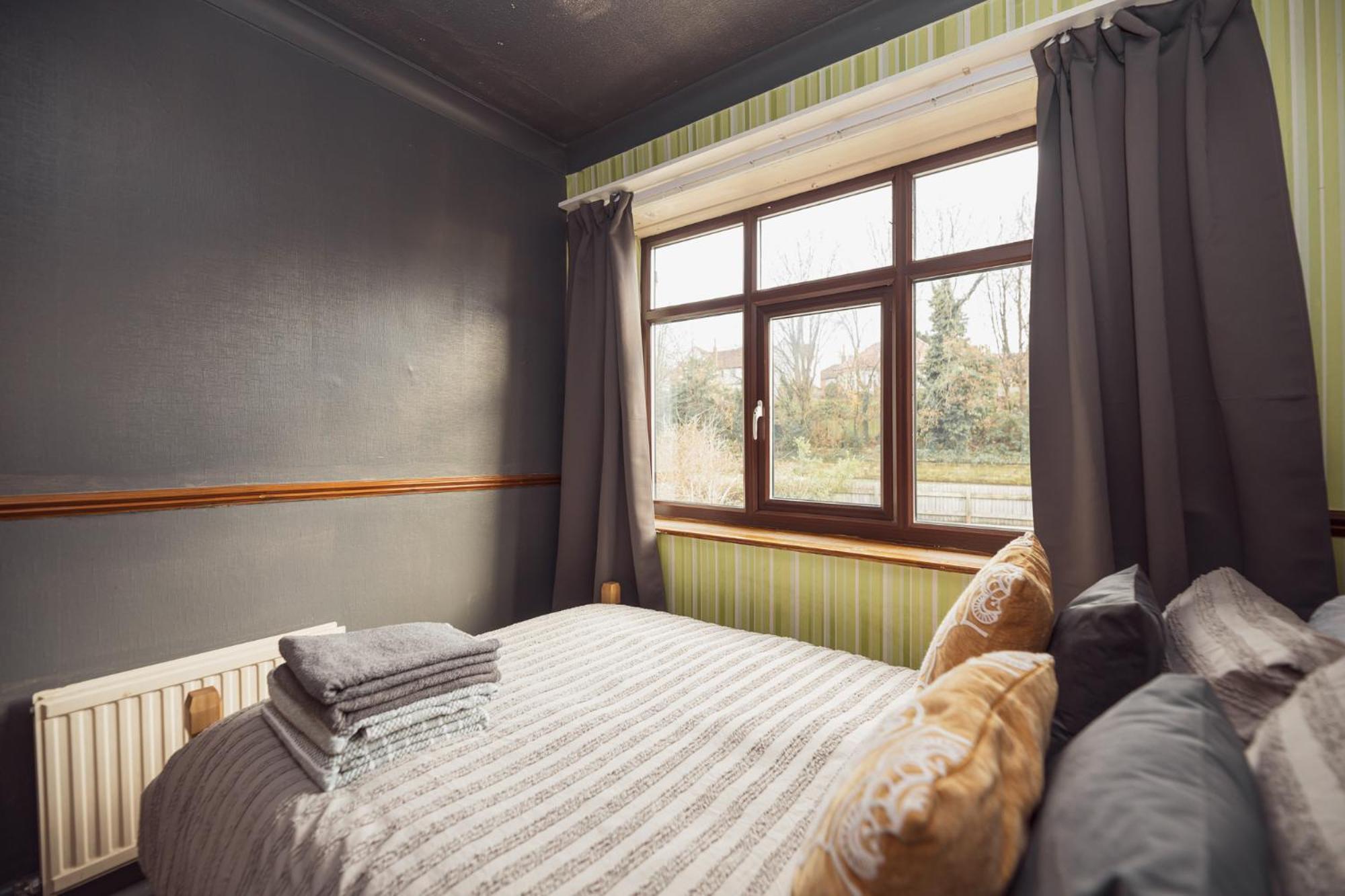 Bed & Breakfast Franky's Place, In Roundhay, Leeds *